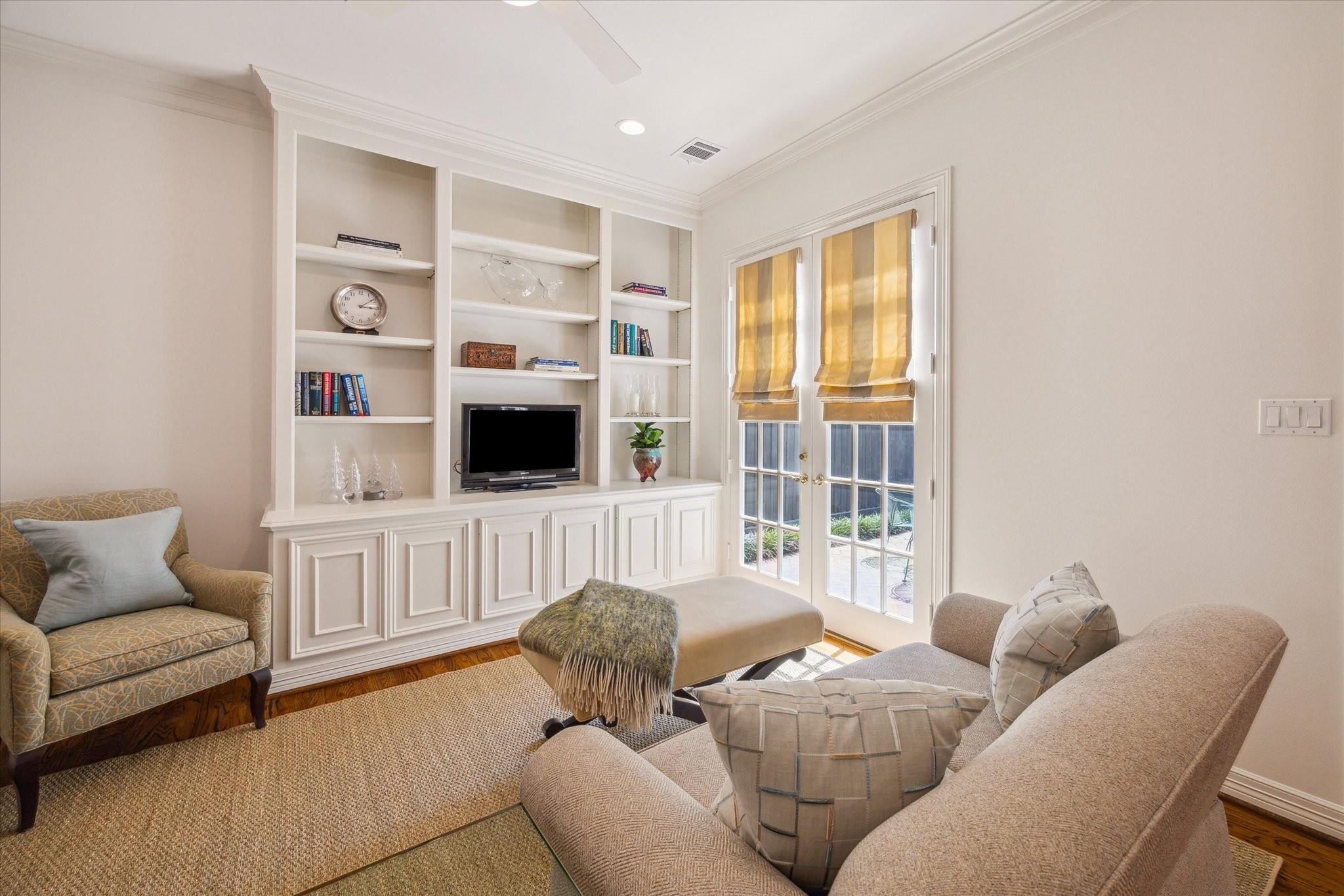 2214 Potomac Drive # 2