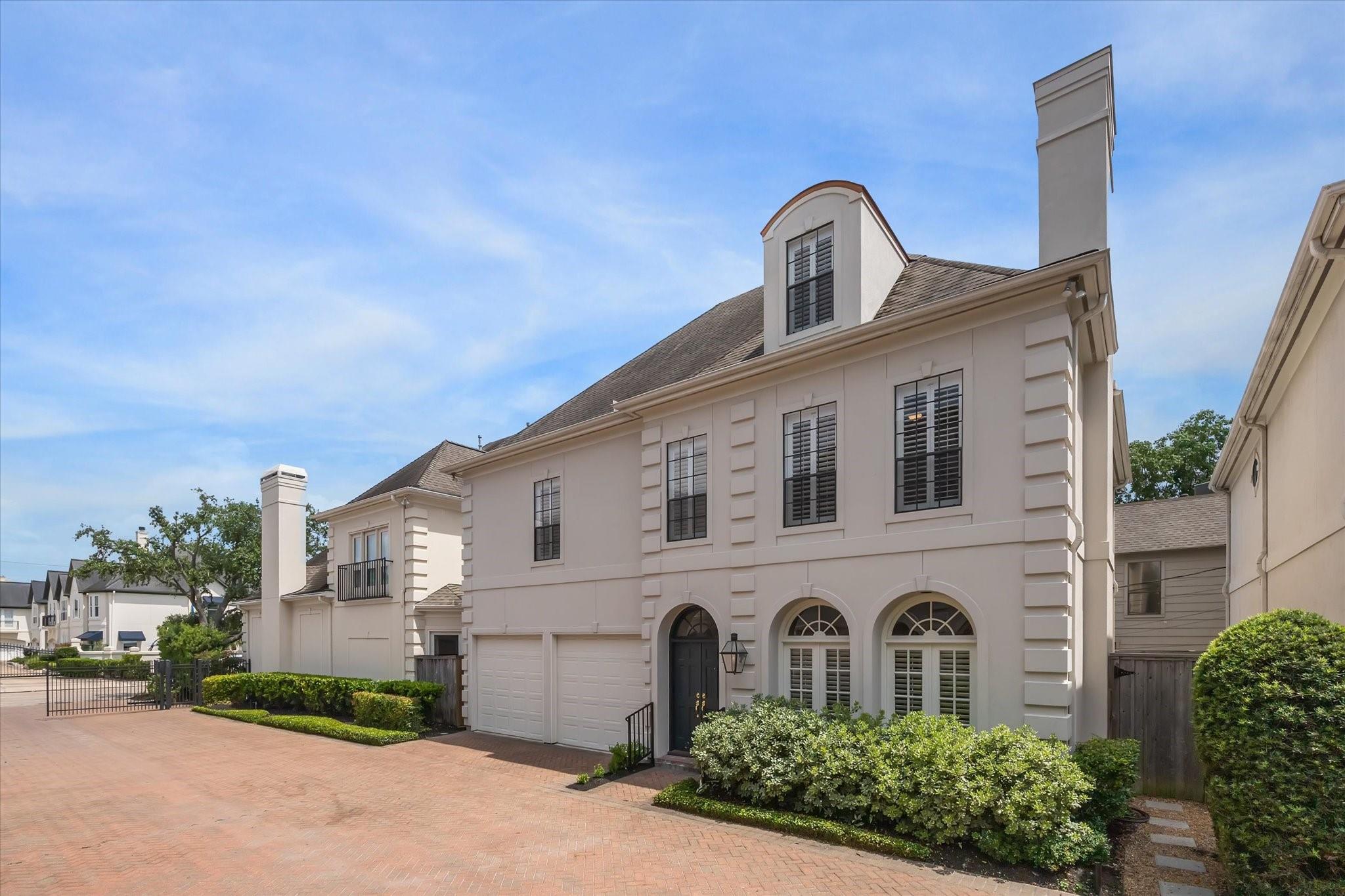 2214 Potomac Drive # 2