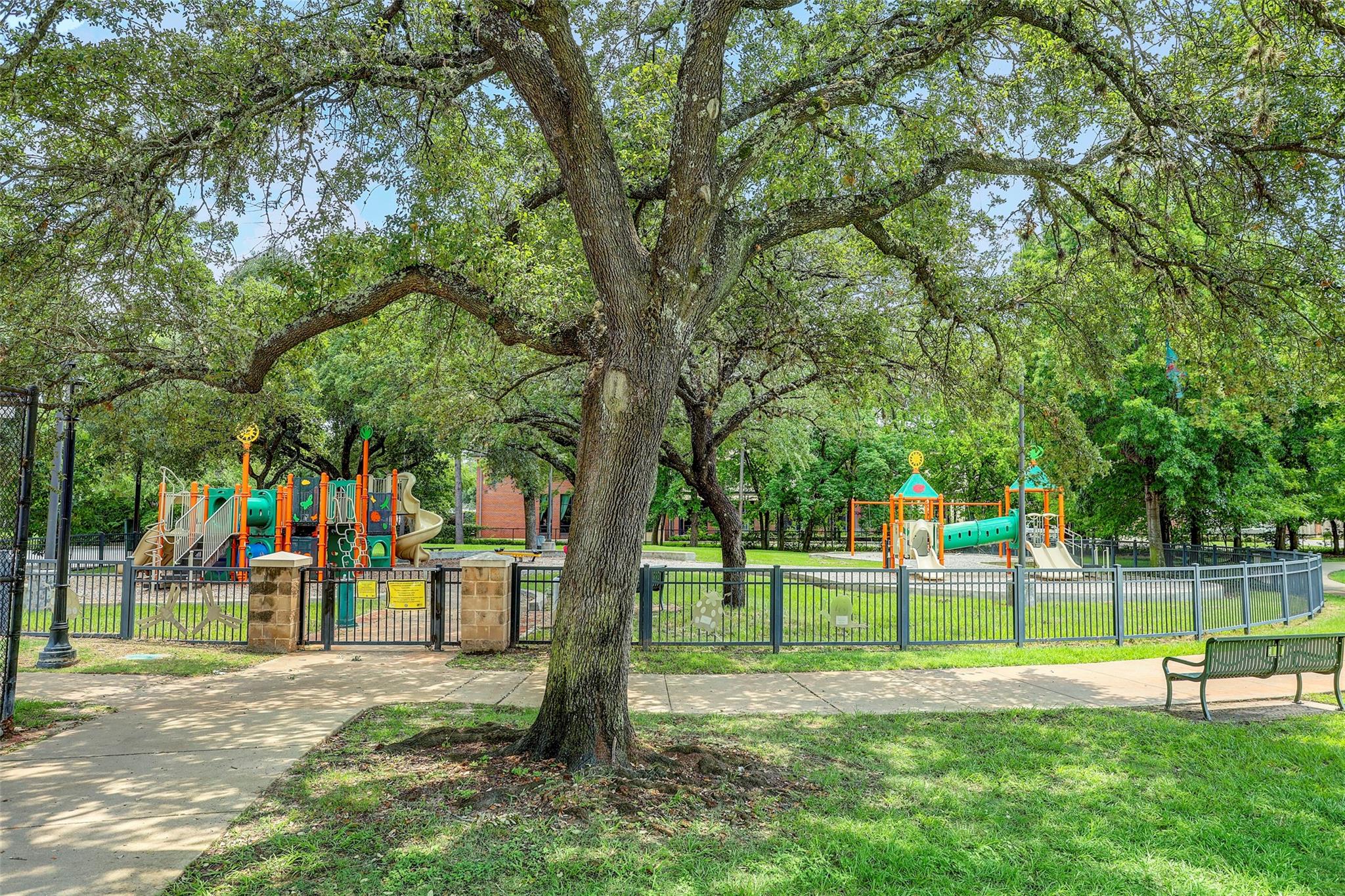 701 Bering Drive # 1501