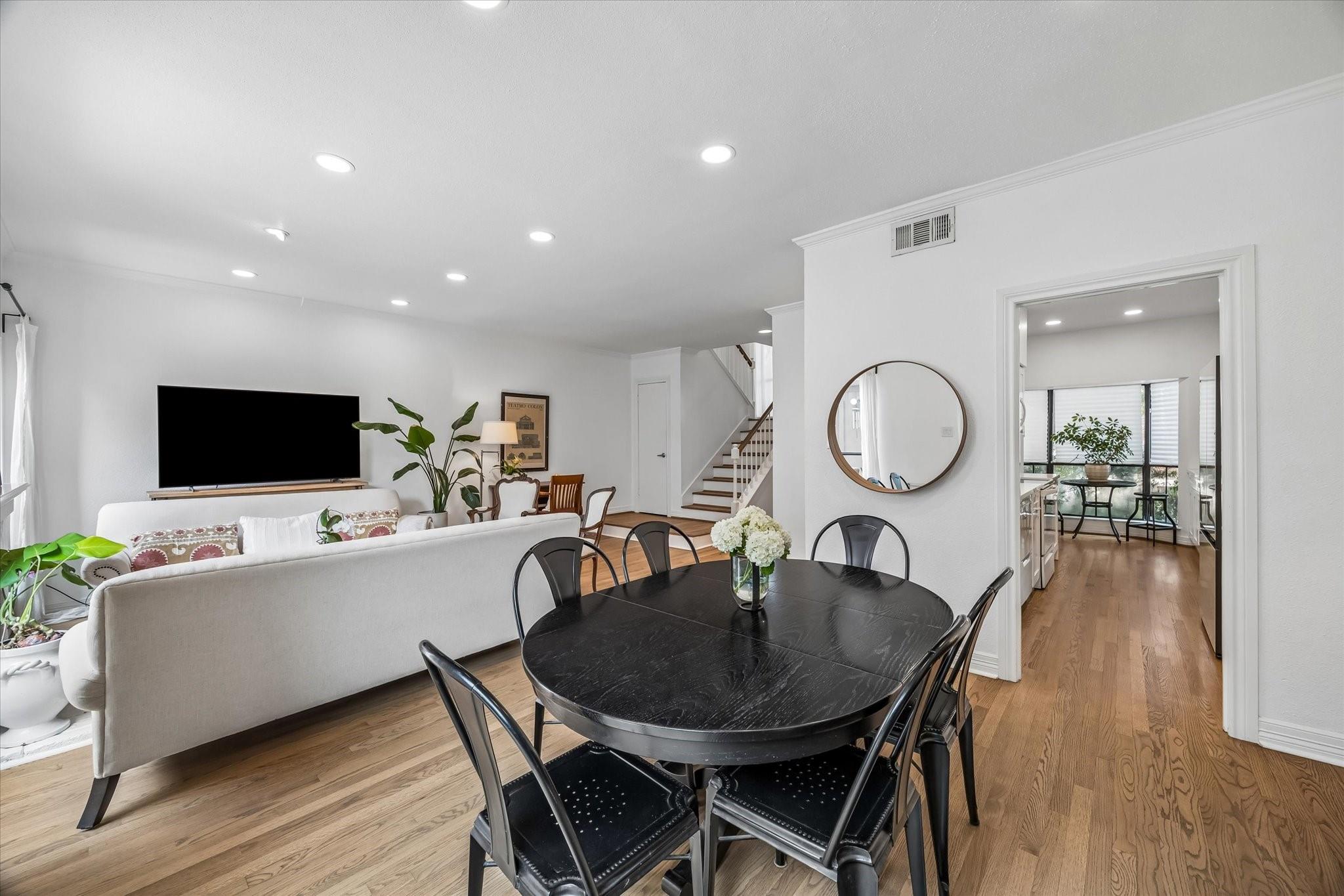 701 Bering Drive # 1501