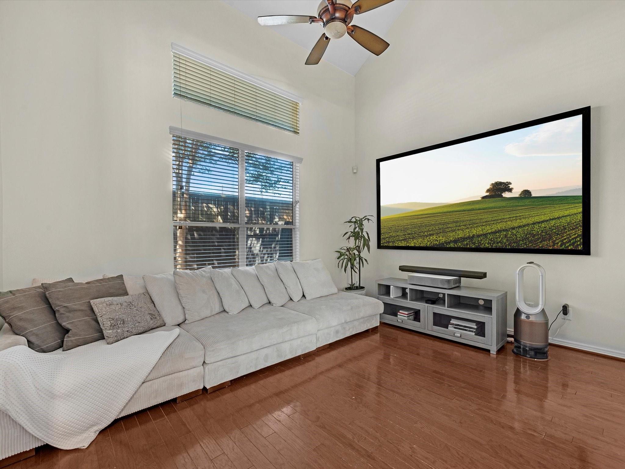 802 Sterling Creek Circle