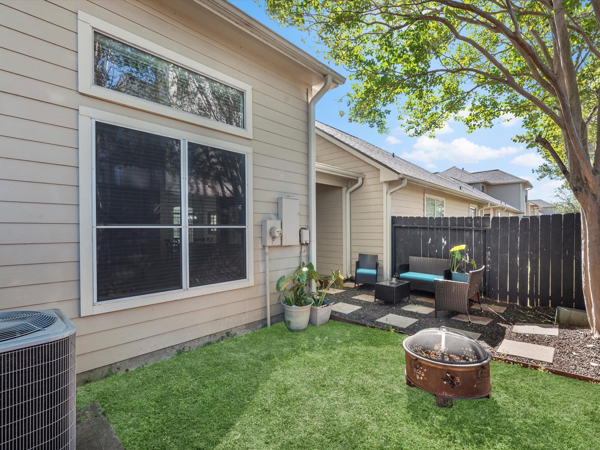 802 Sterling Creek Circle