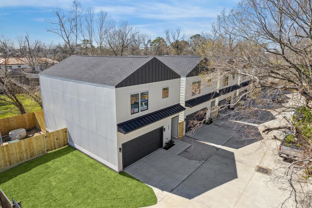923 Bianco Lane