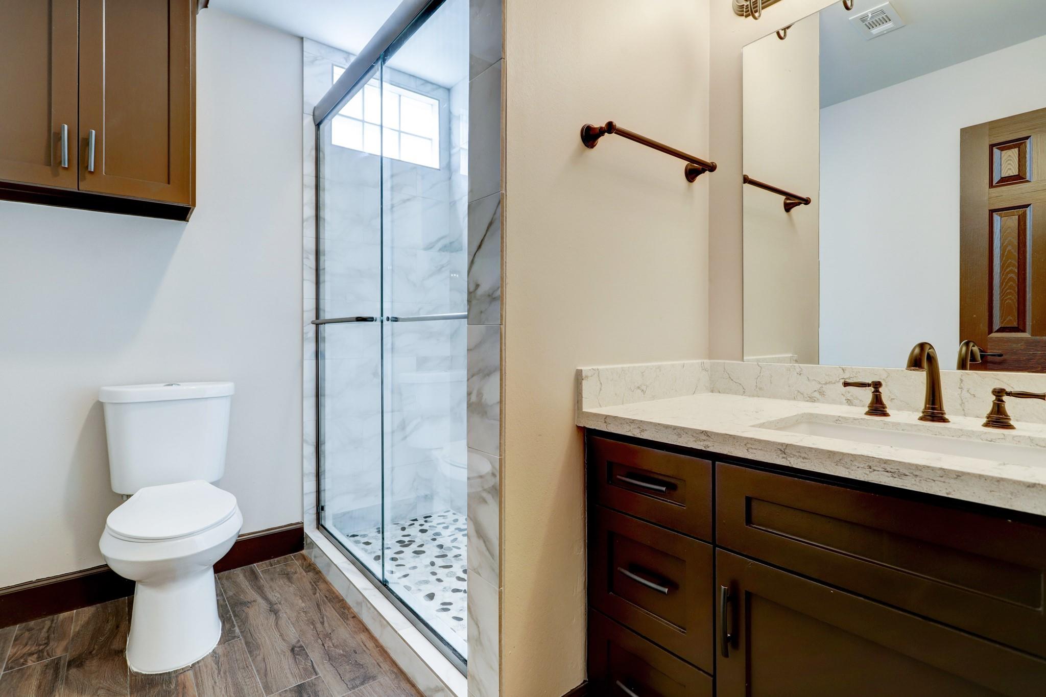 8715 Meadowcroft Drive # 901