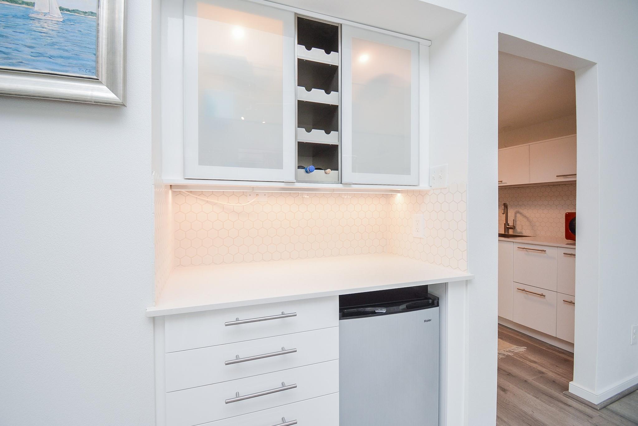 666 N Eldridge Parkway