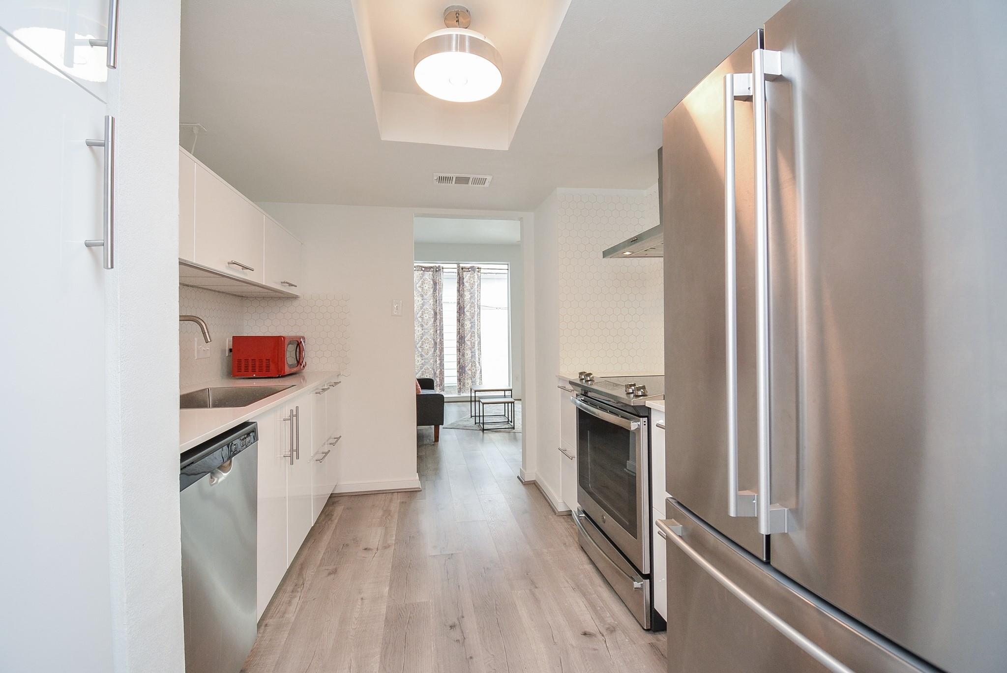 666 N Eldridge Parkway