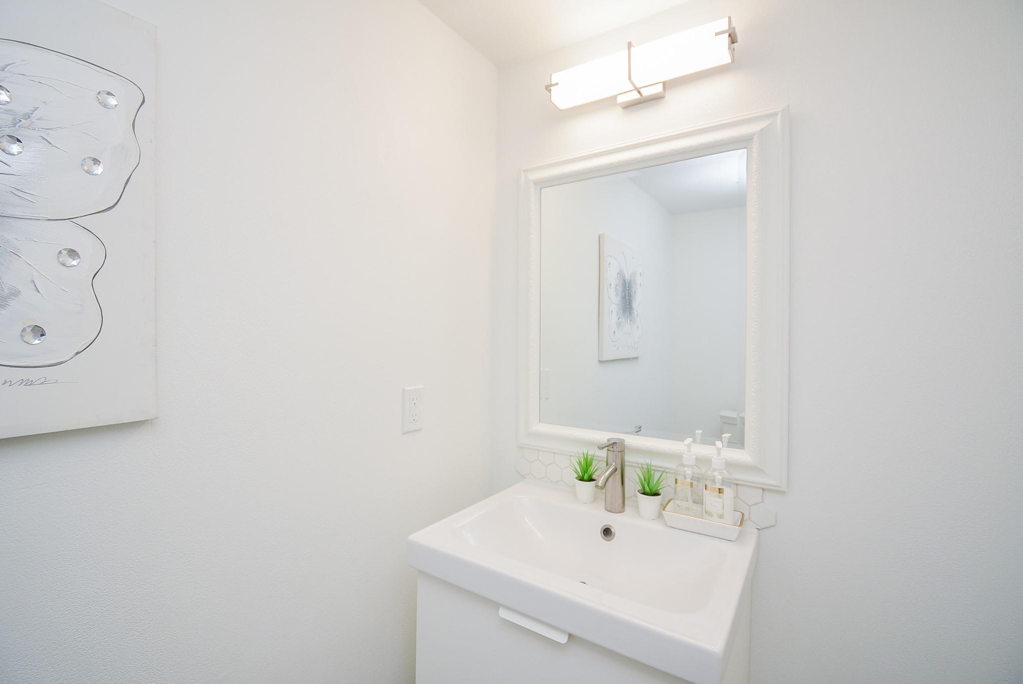 666 N Eldridge Parkway