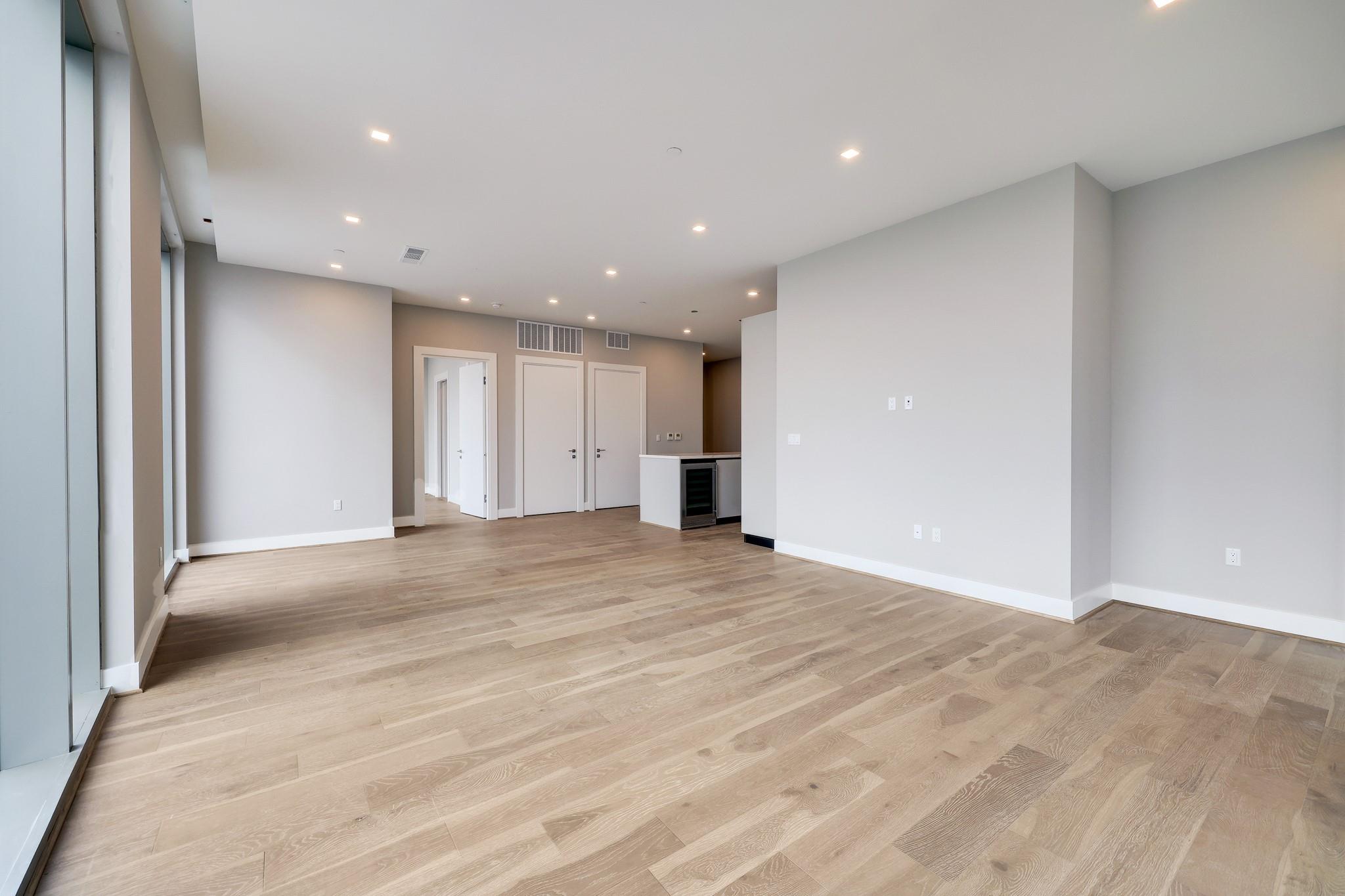 1711 Allen Parkway # 2203