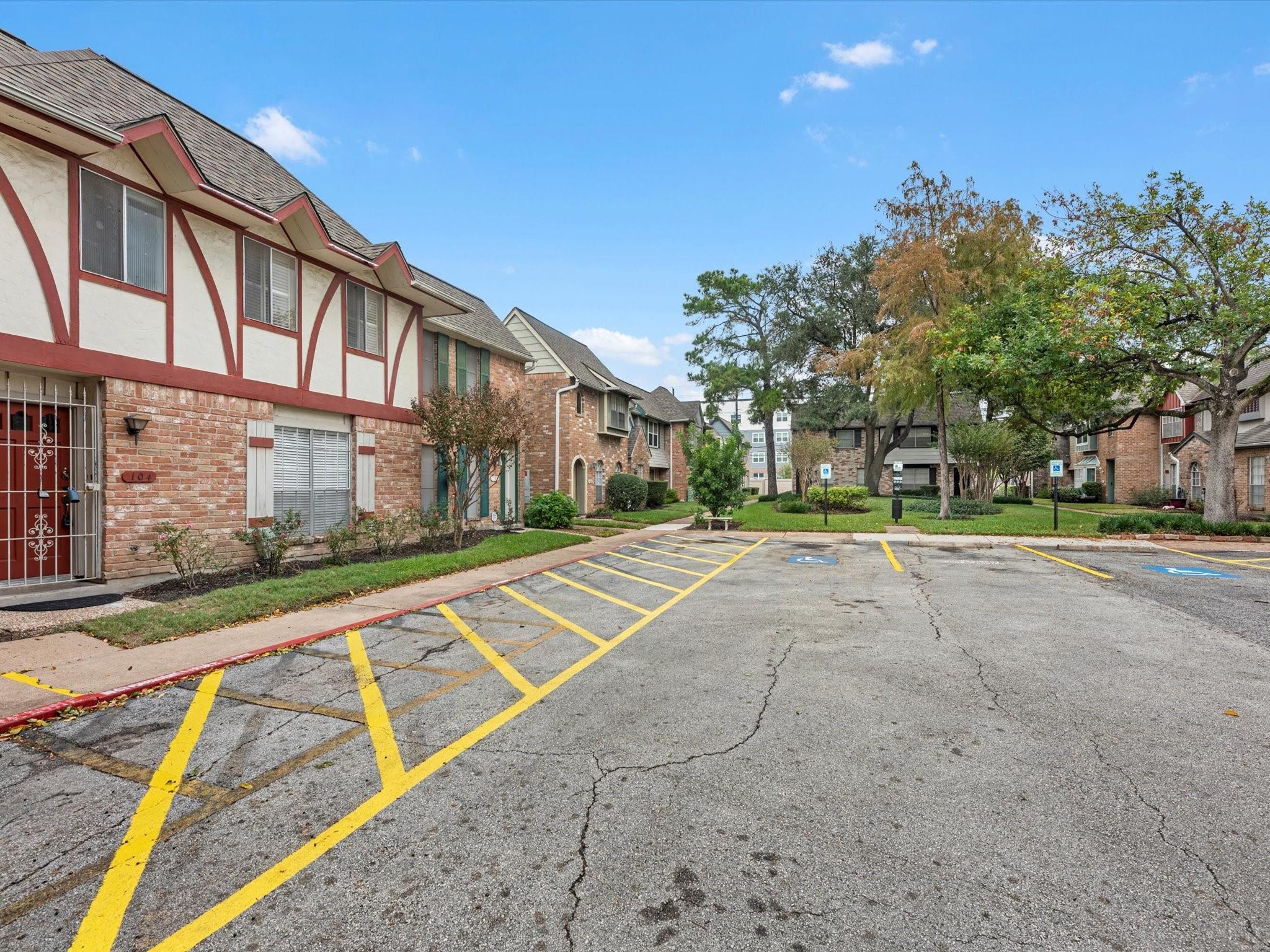 11002 Hammerly Boulevard # 104