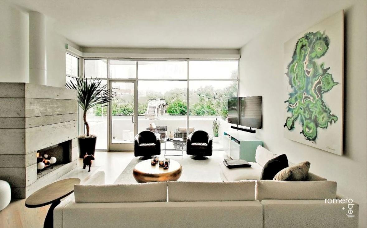 1804 N Memorial Way # A