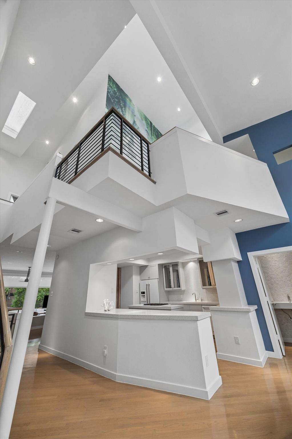 1804 N Memorial Way # A