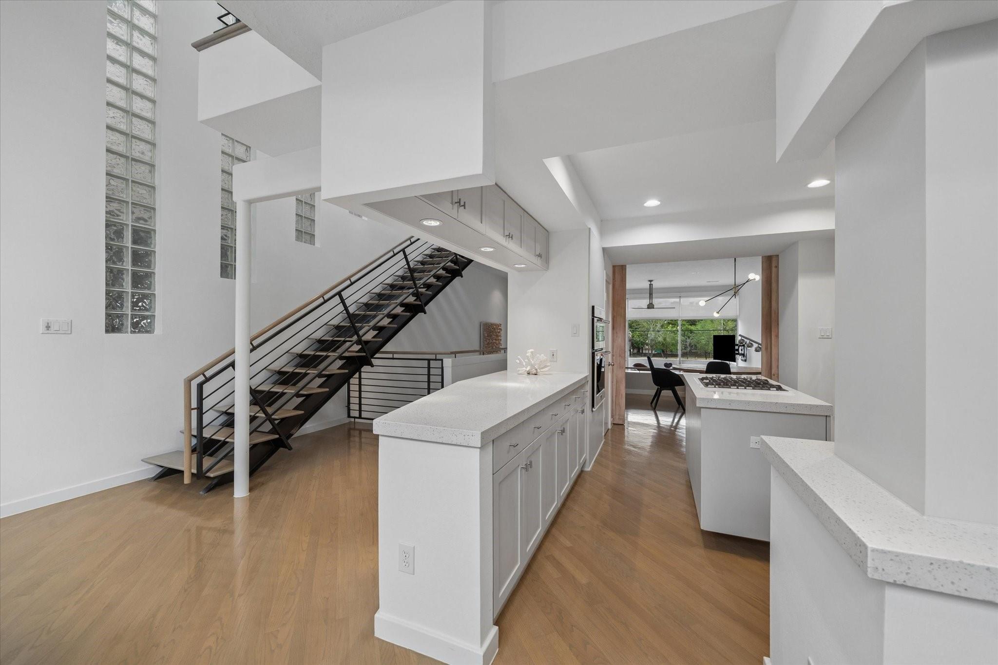 1804 N Memorial Way # A