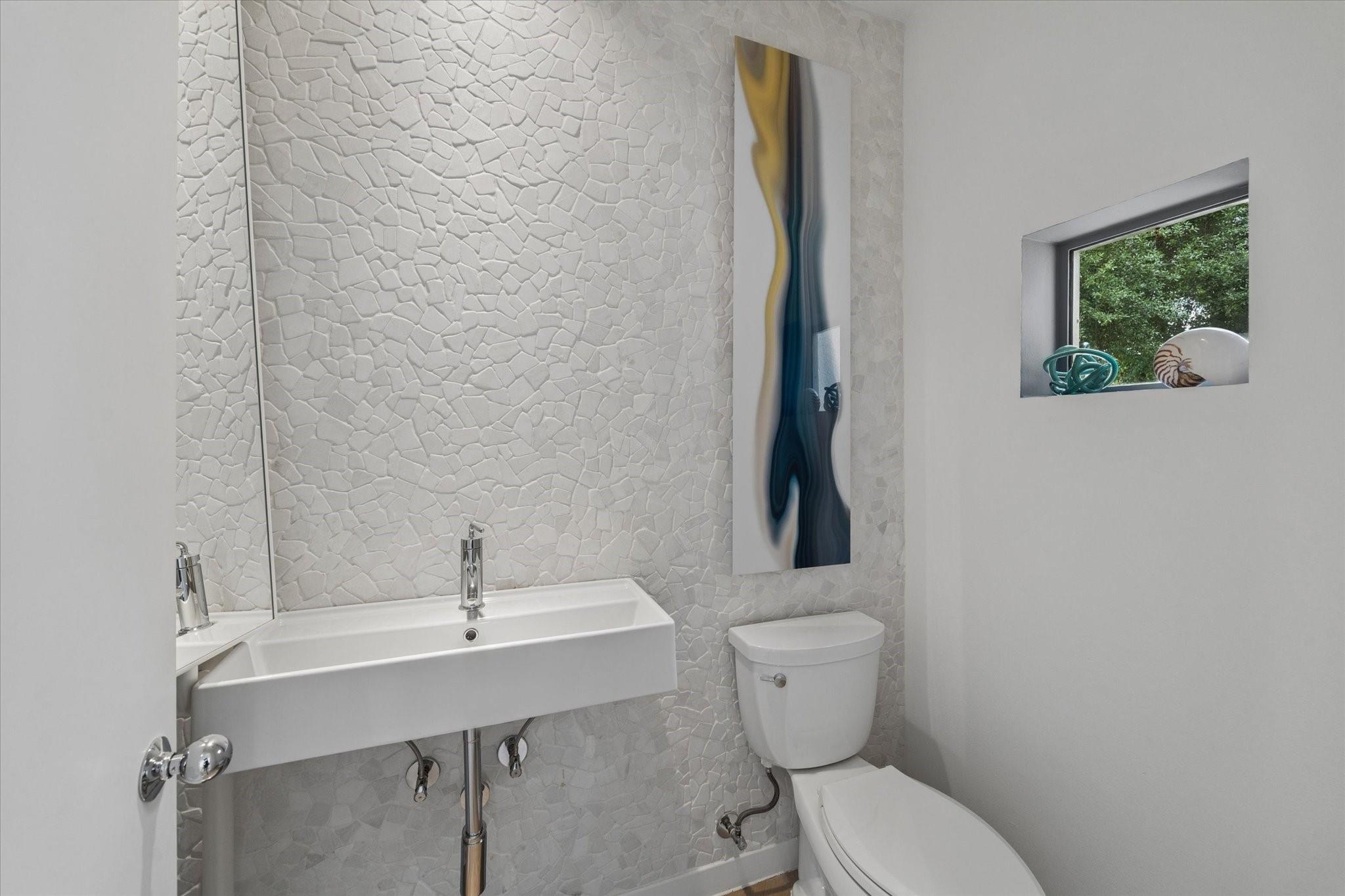 1804 N Memorial Way # A