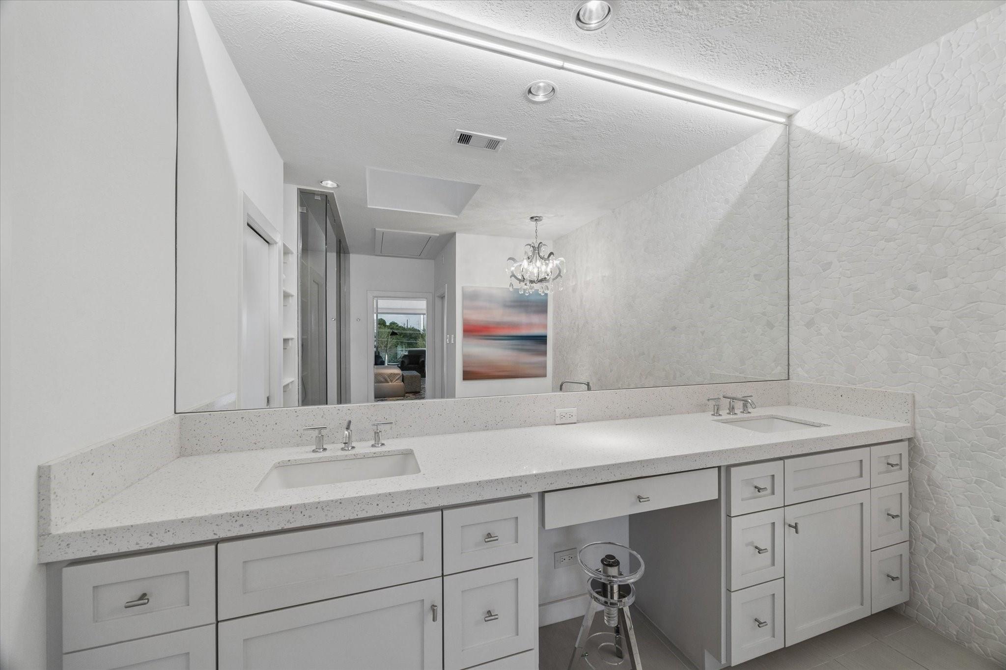 1804 N Memorial Way # A