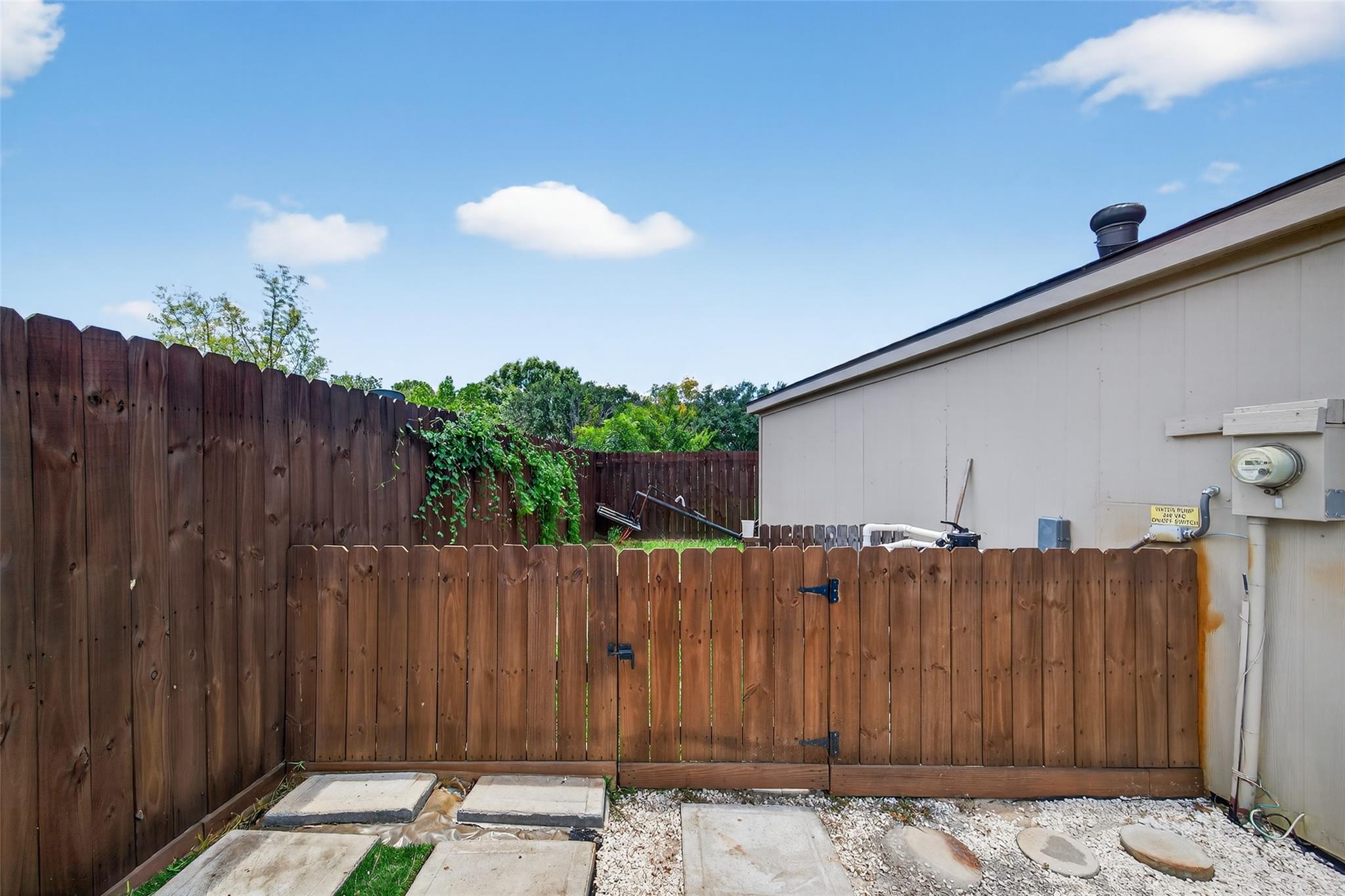 9906 Sageglow Drive