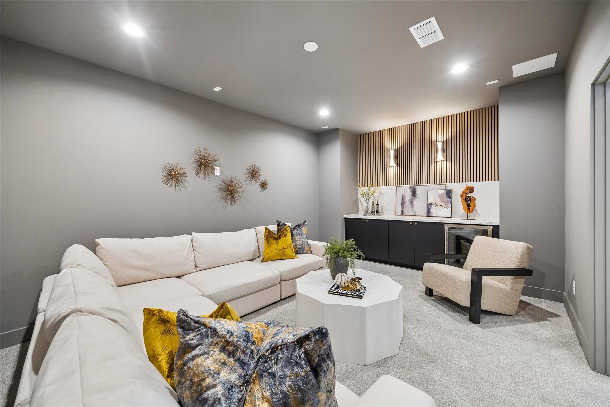1710 Gardenia Drive