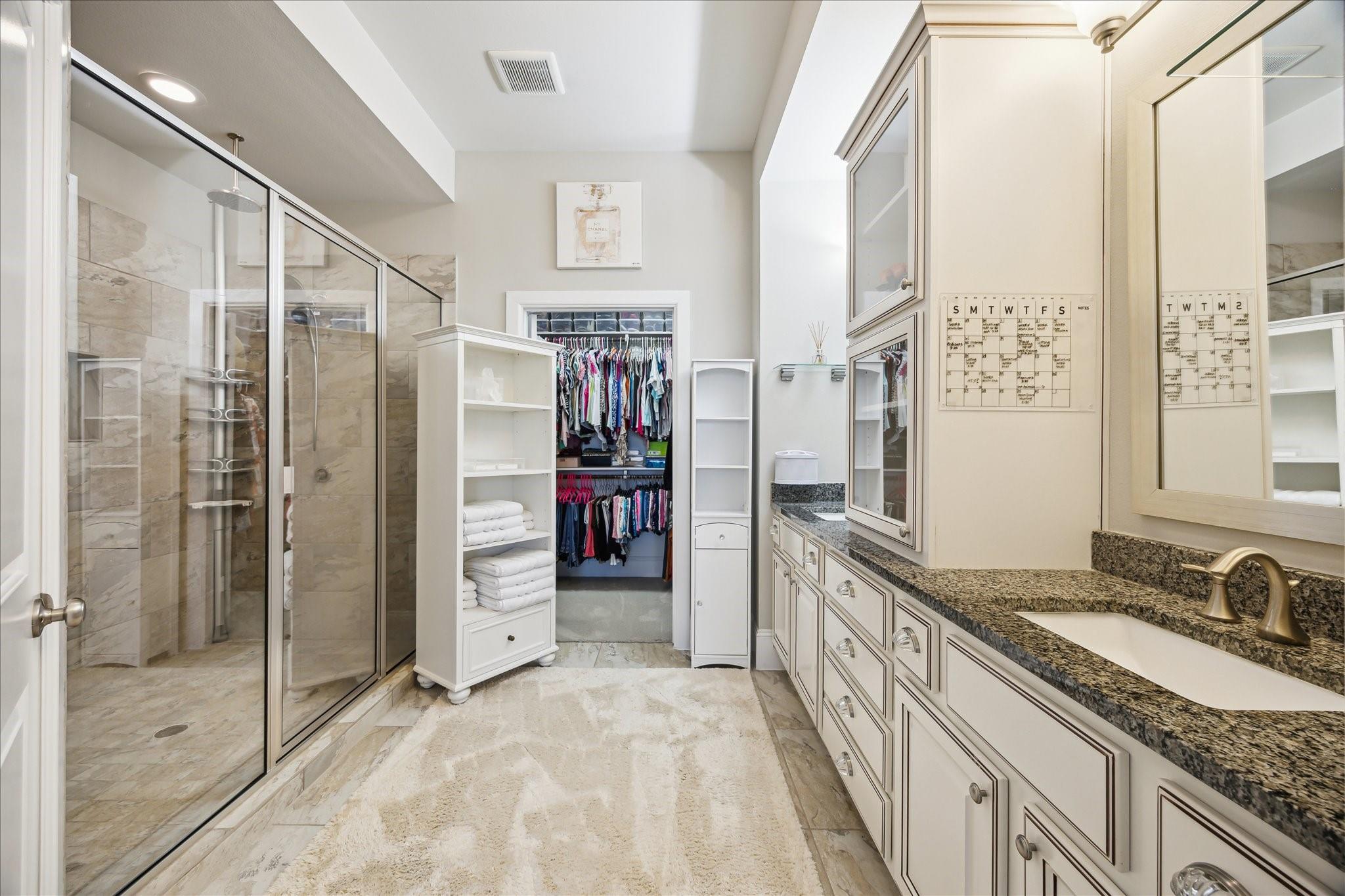 6735 Highclere Manor Lane