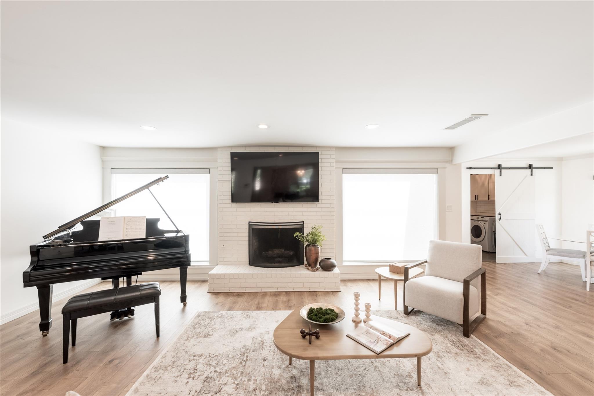 2802 Bernadette Lane