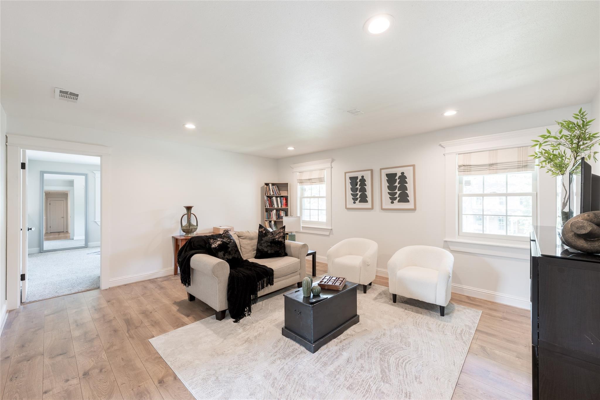 2802 Bernadette Lane