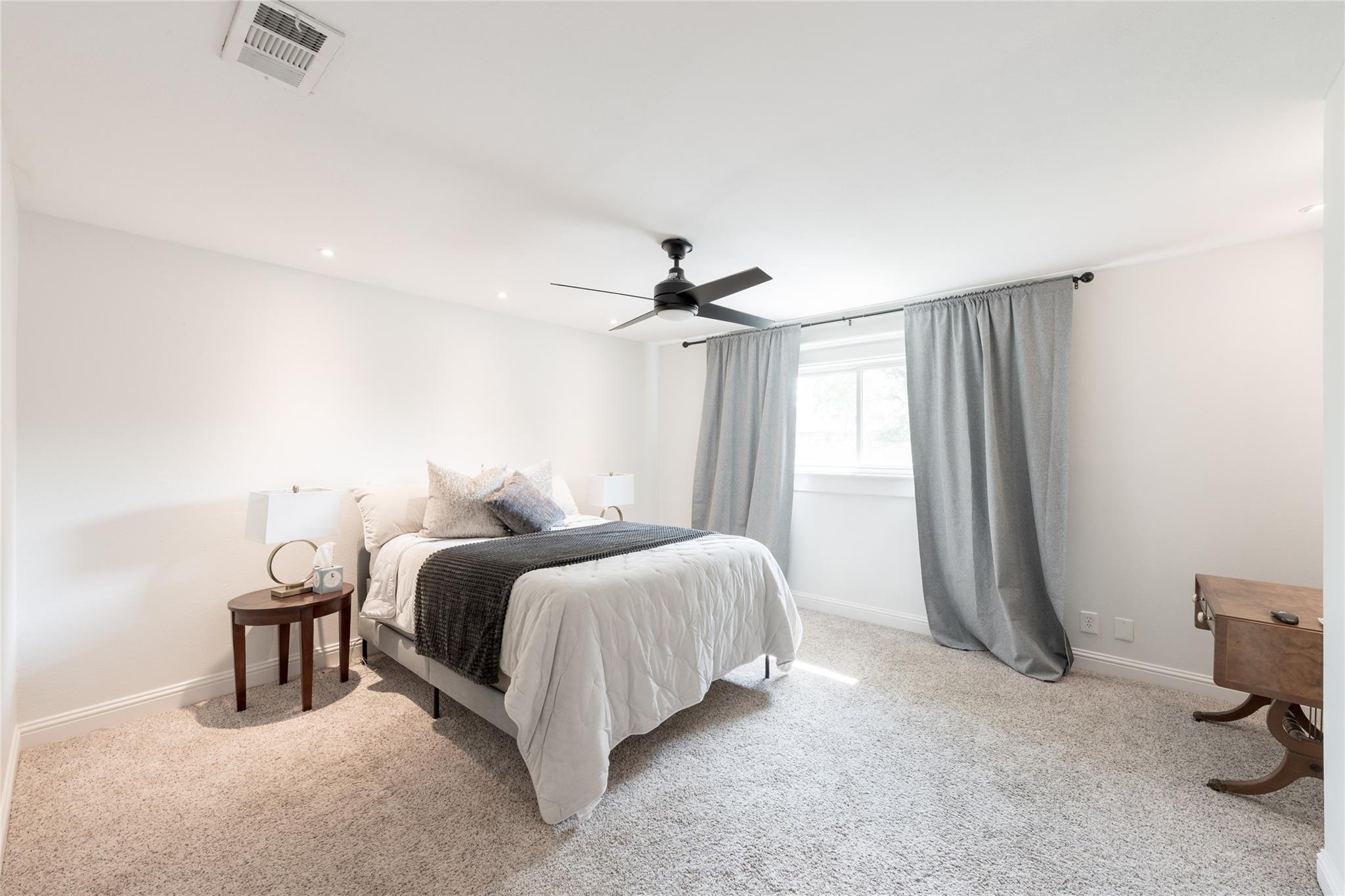 2802 Bernadette Lane
