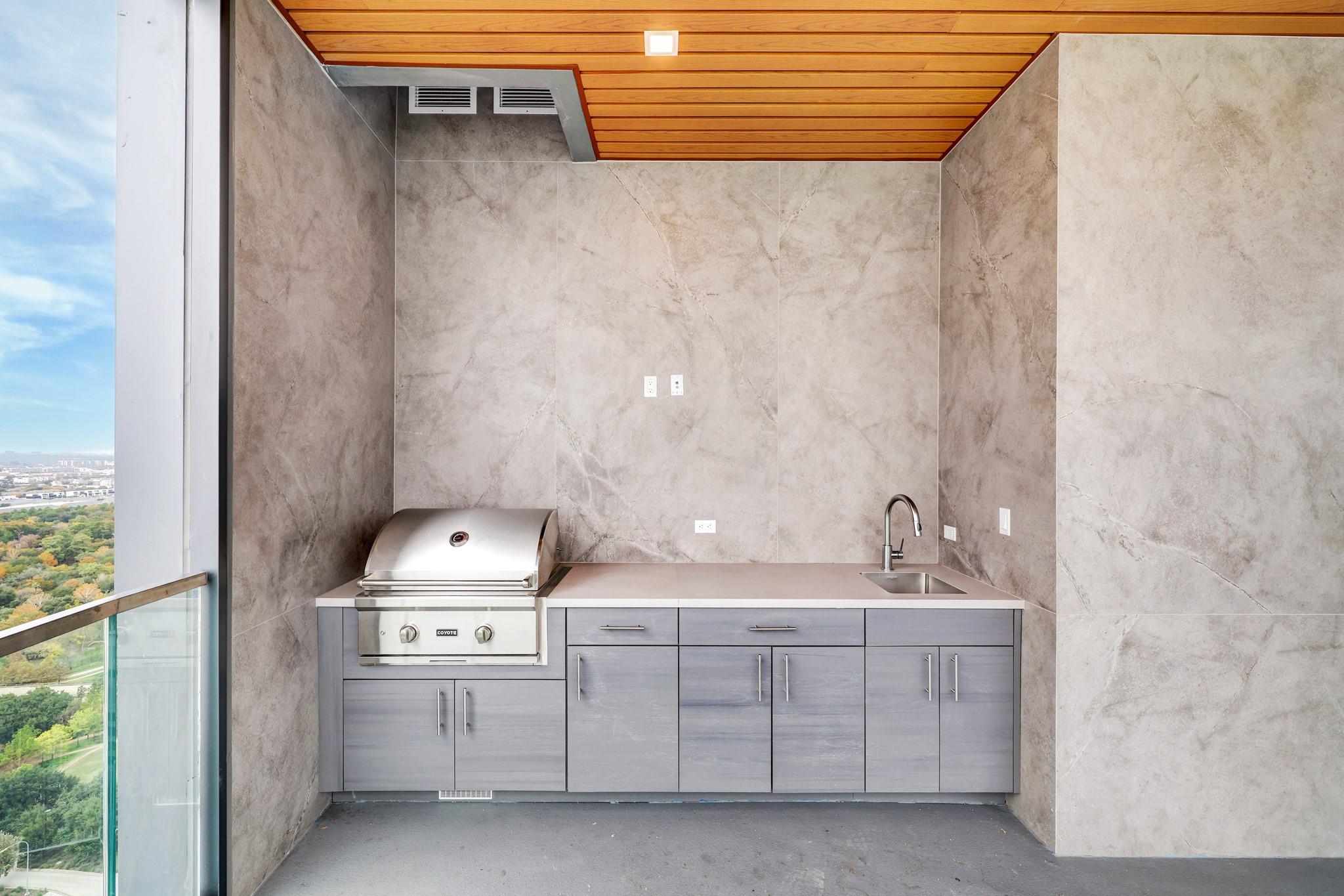 1711 Allen Parkway # 2203