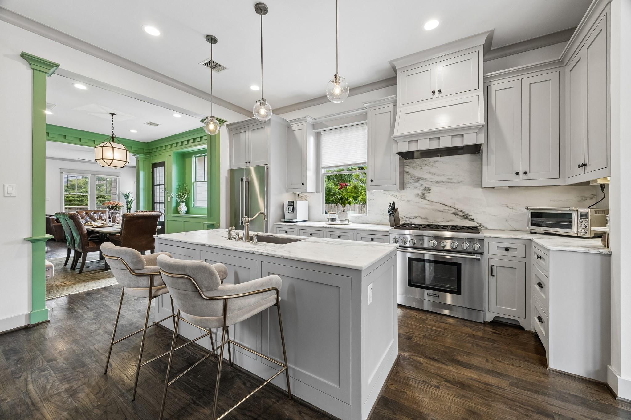 135 E 23rd Street