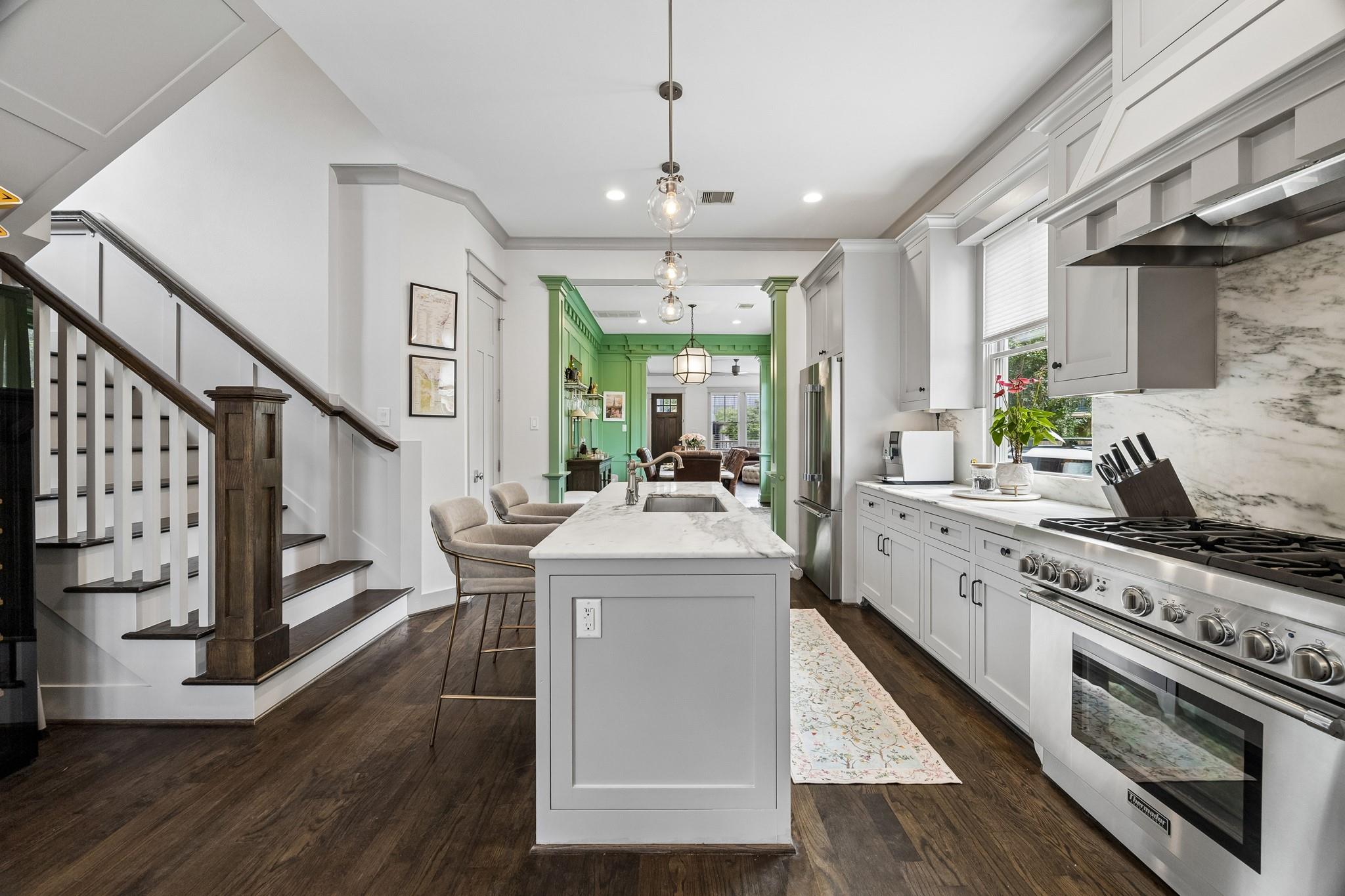135 E 23rd Street