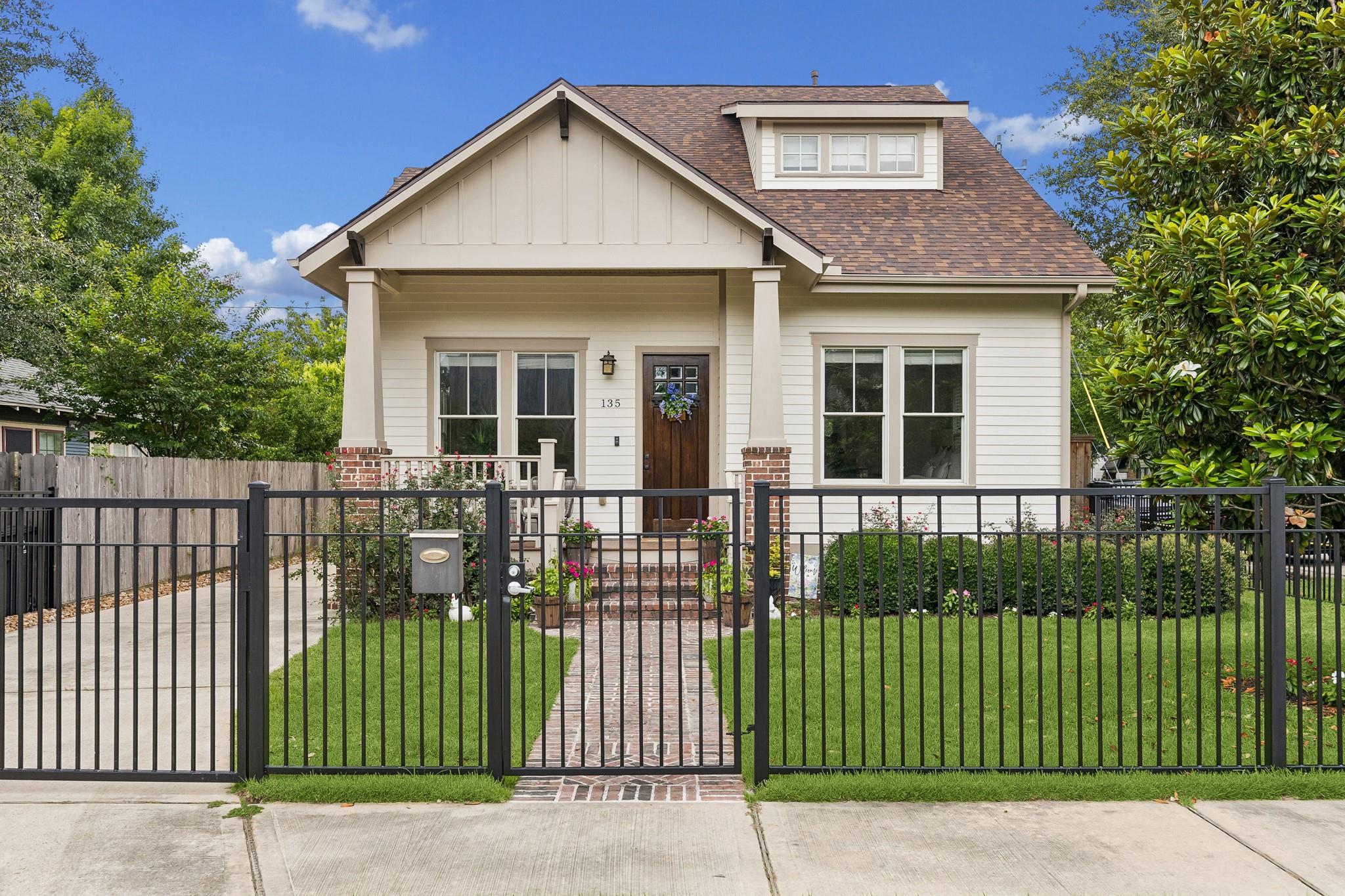 135 E 23rd Street