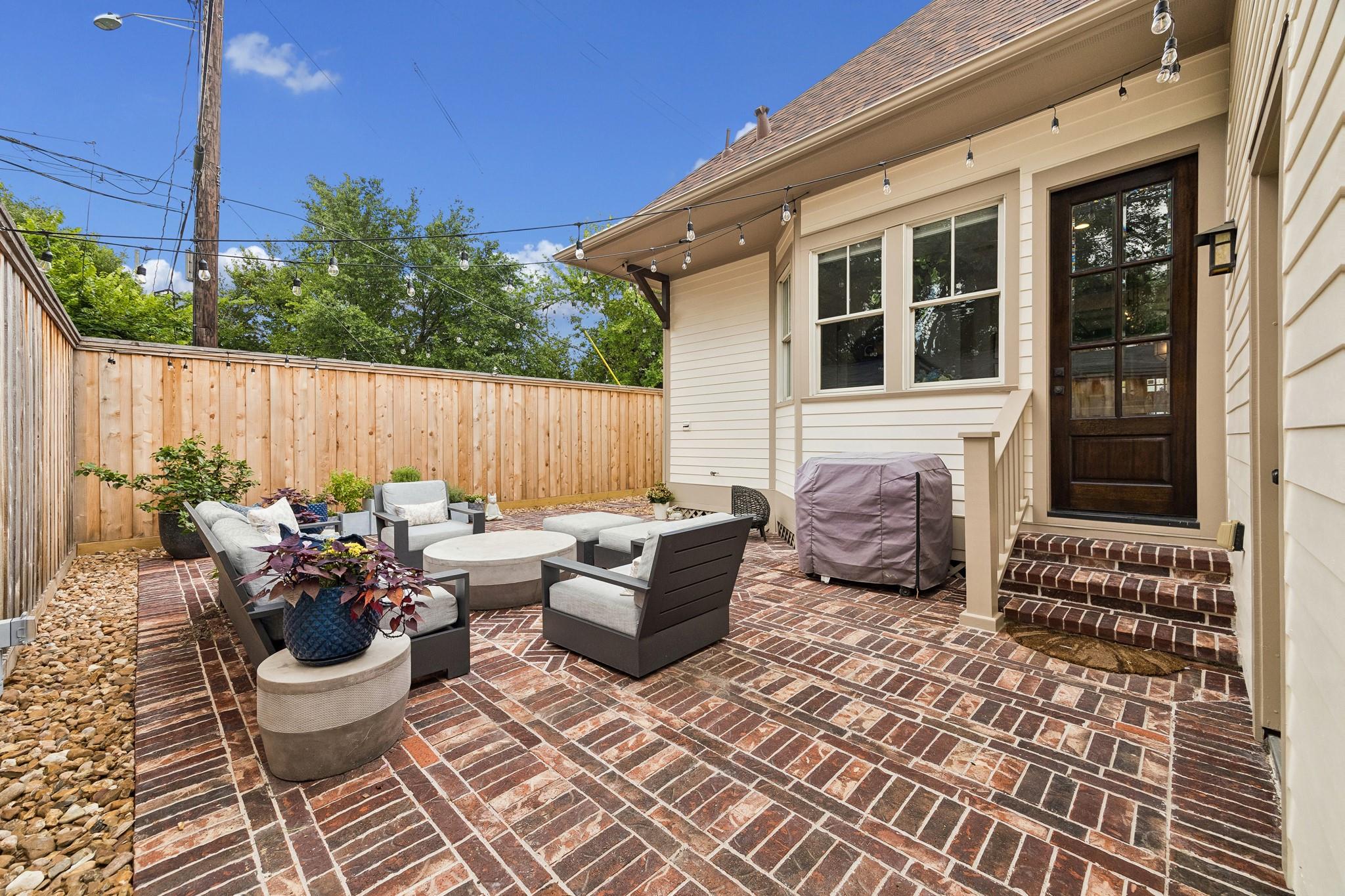 135 E 23rd Street