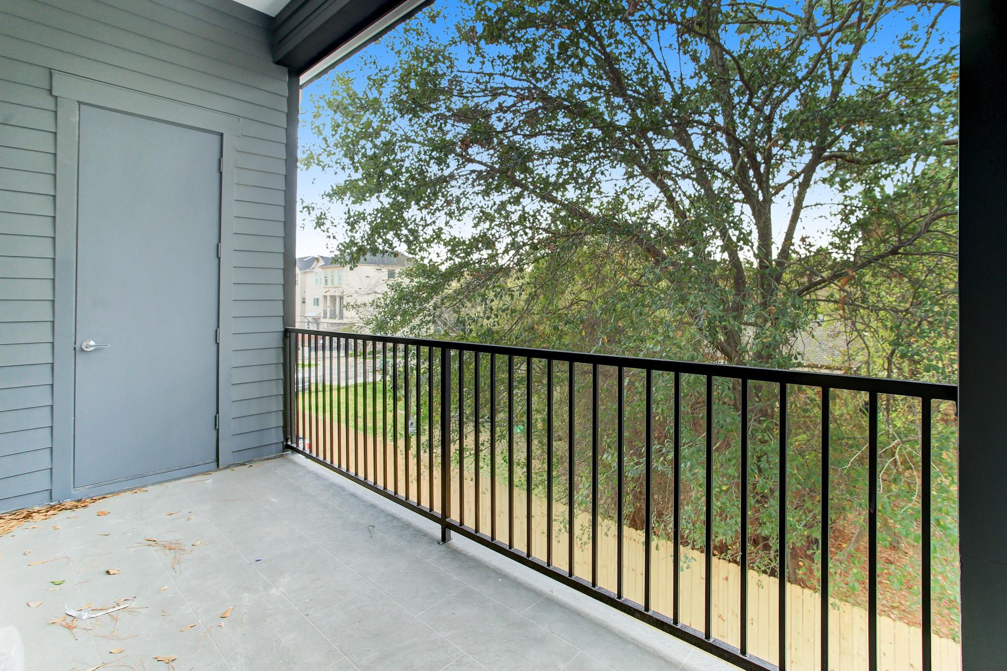 2105 Couch Street # B