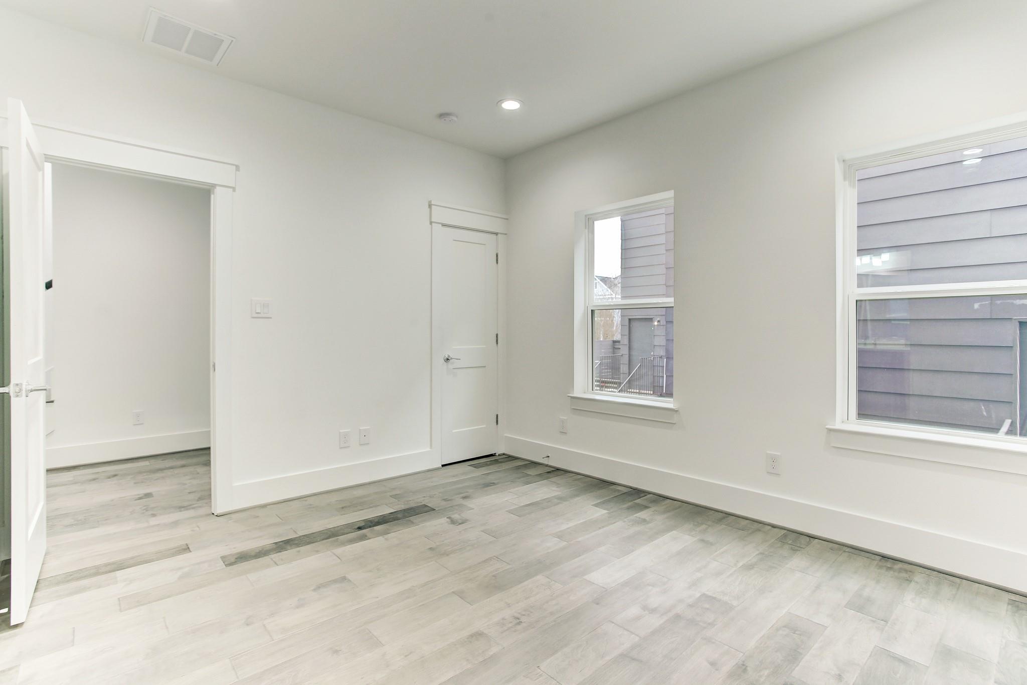 2105 Couch Street # B