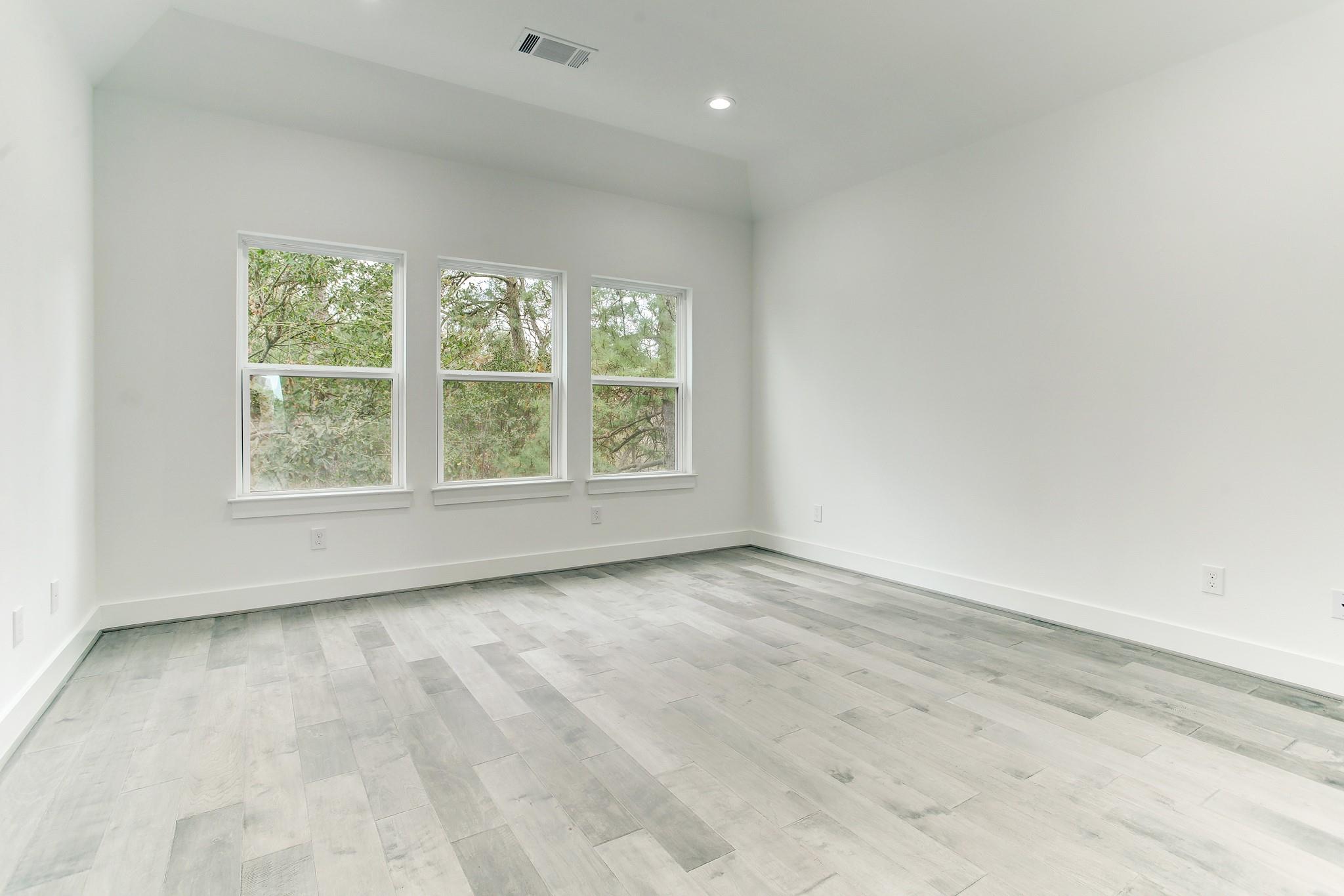 2105 Couch Street # B