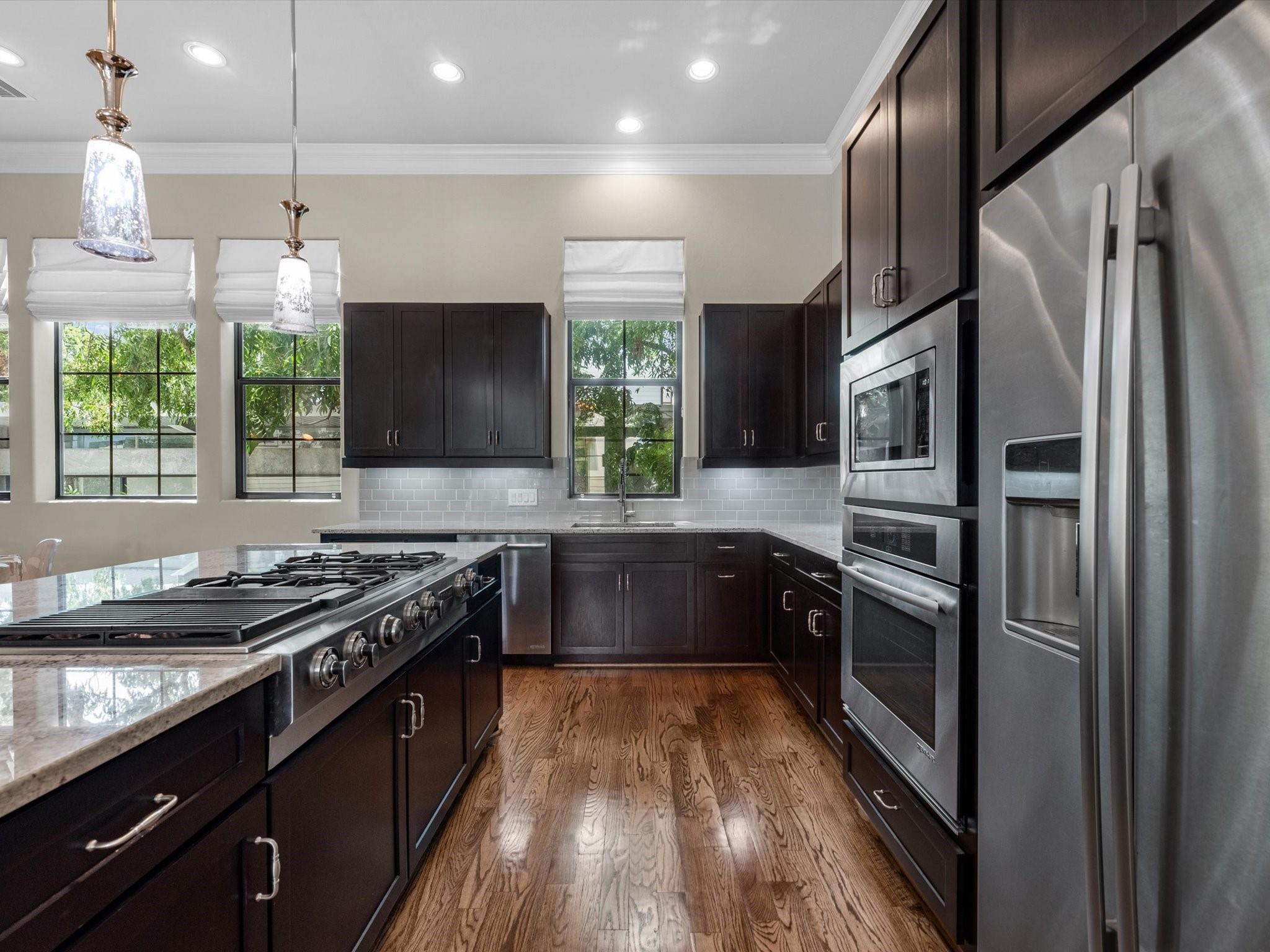 5005 Lillian Street
