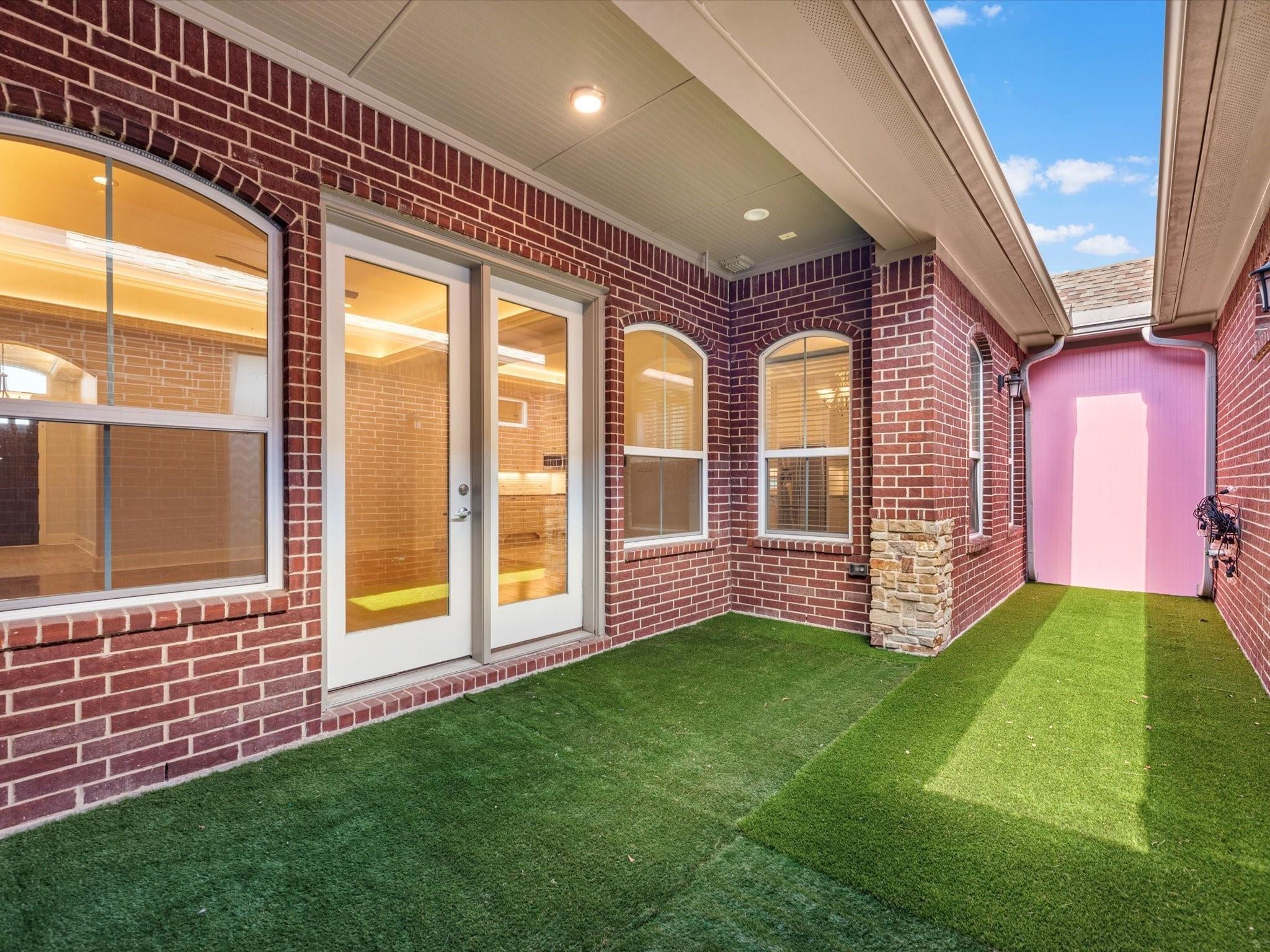 2329 Willowby Drive