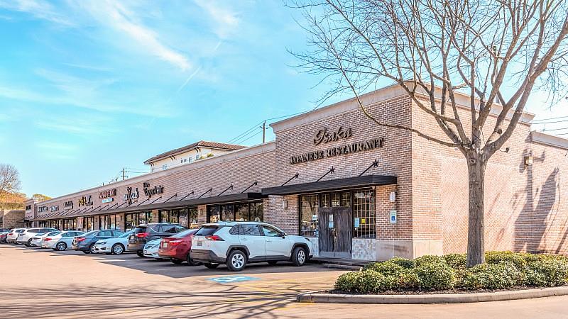 1004 California Street # 402