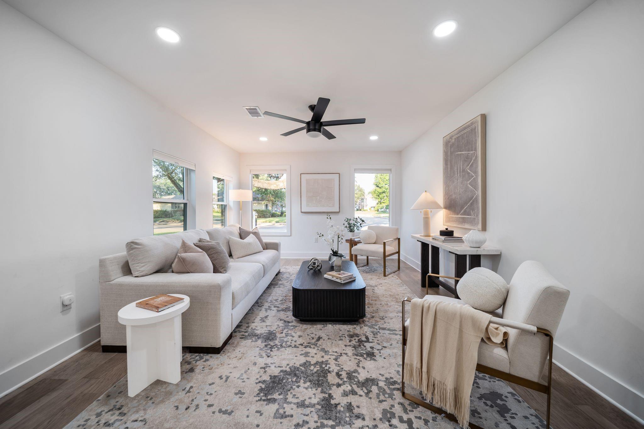 2501 Briarhurst Drive, Houston