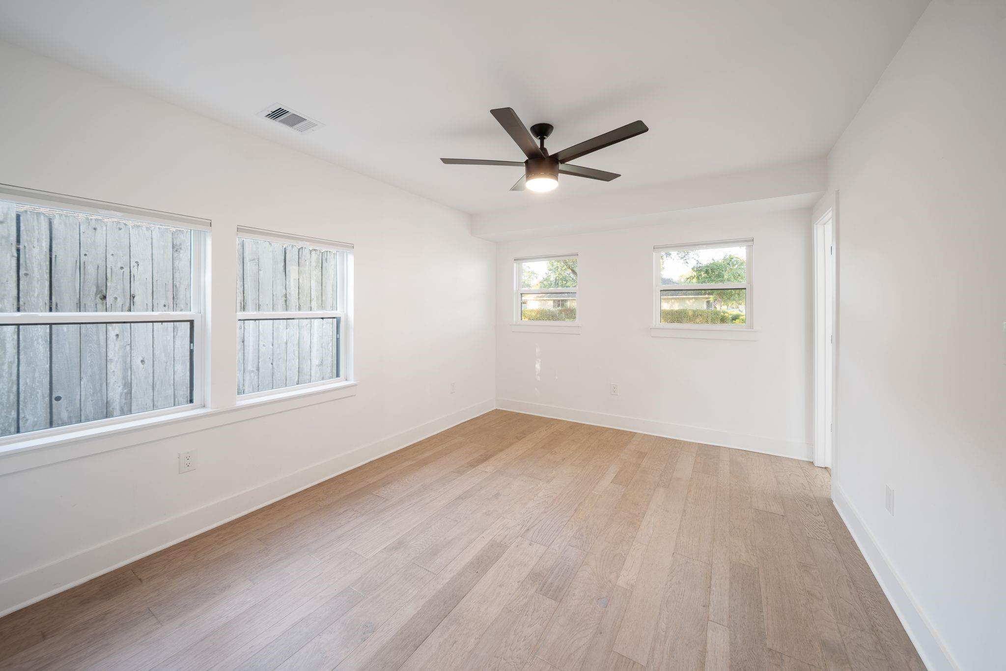 2501 Briarhurst Drive