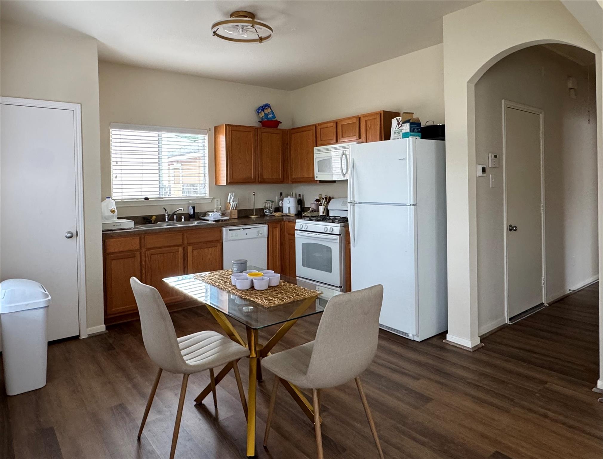 4030 Mossy Place Lane