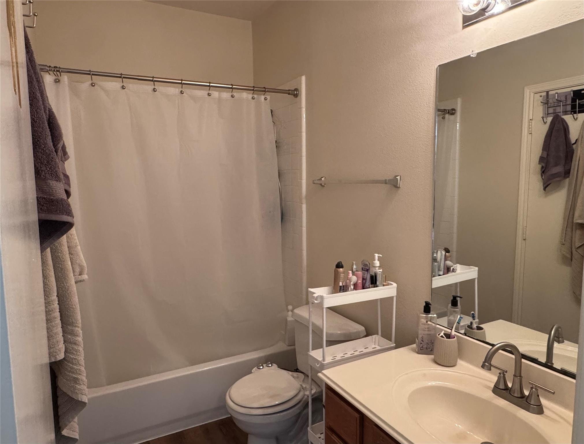 4030 Mossy Place Lane