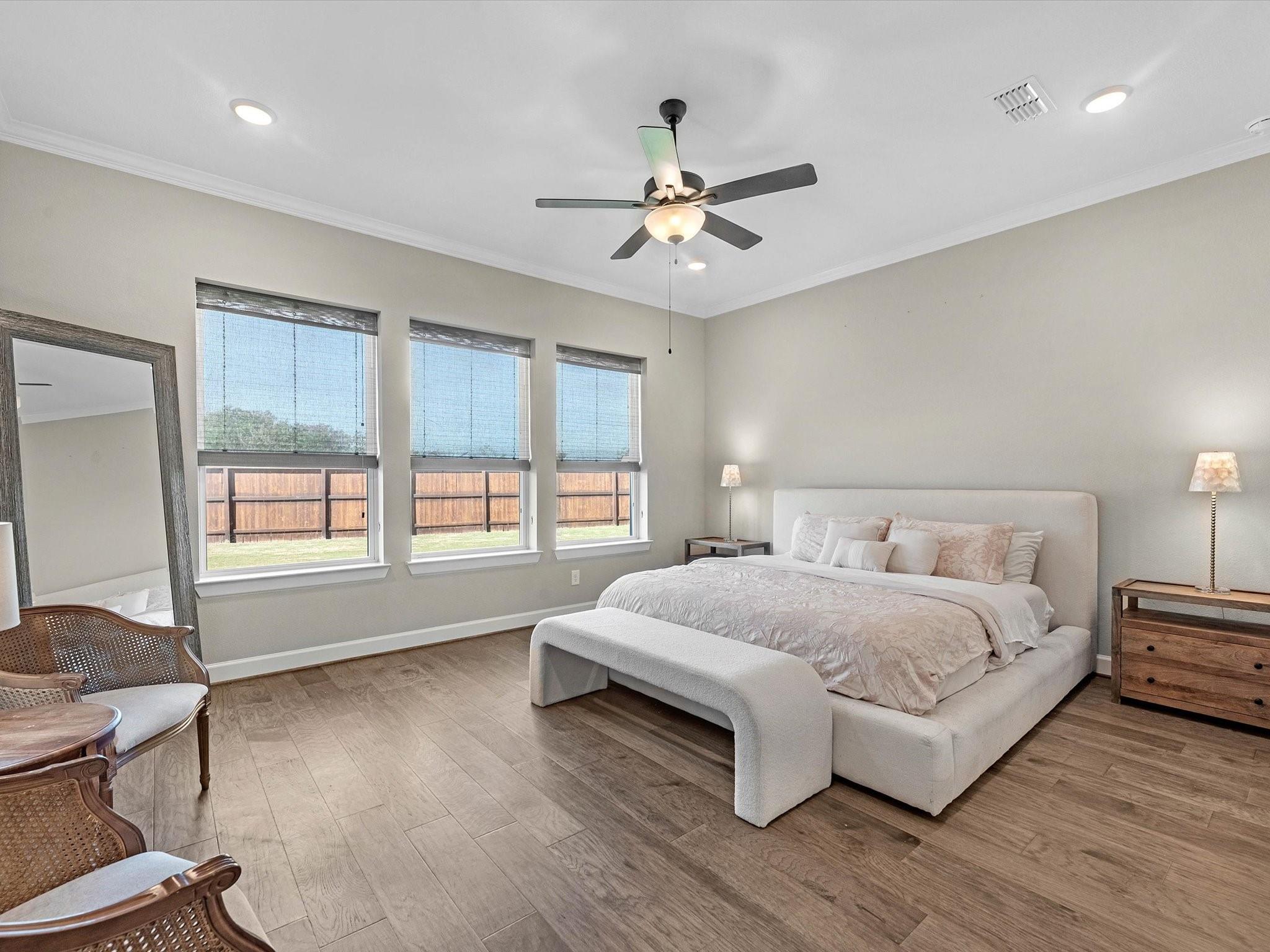 3103 Honeysuckle Way