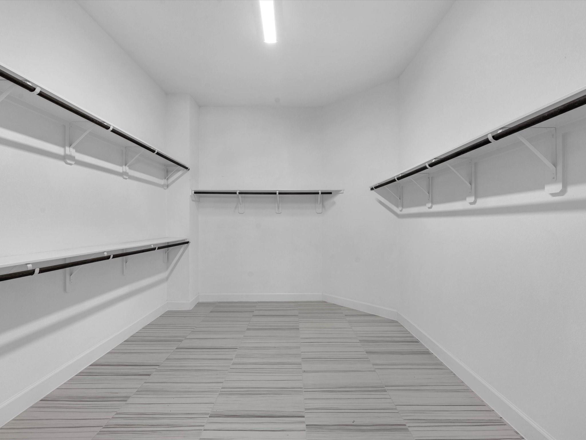 3103 Honeysuckle Way