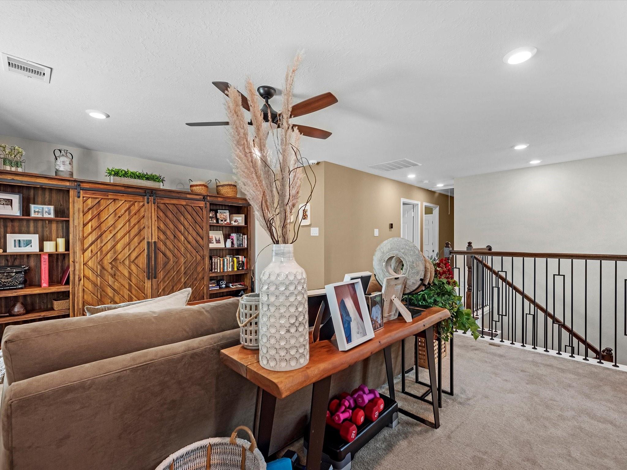 8924 Hollister Commons Lane