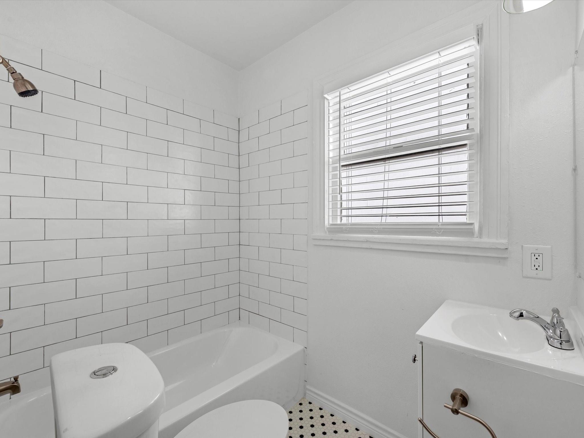 1819 Marshall Street # 2