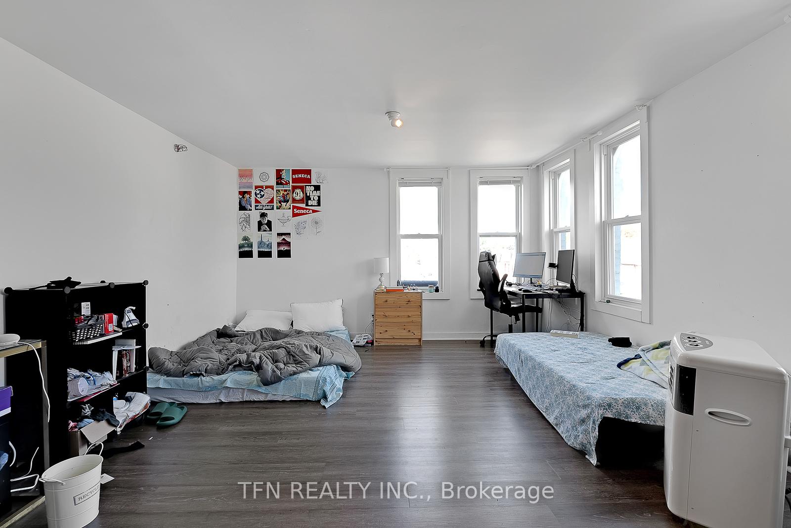 237 Gerrard Street, Toronto