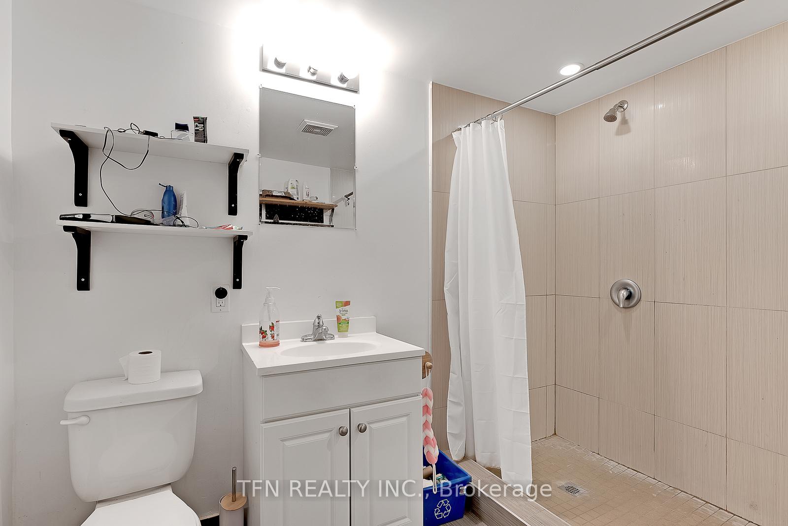 237 Gerrard Street, Toronto