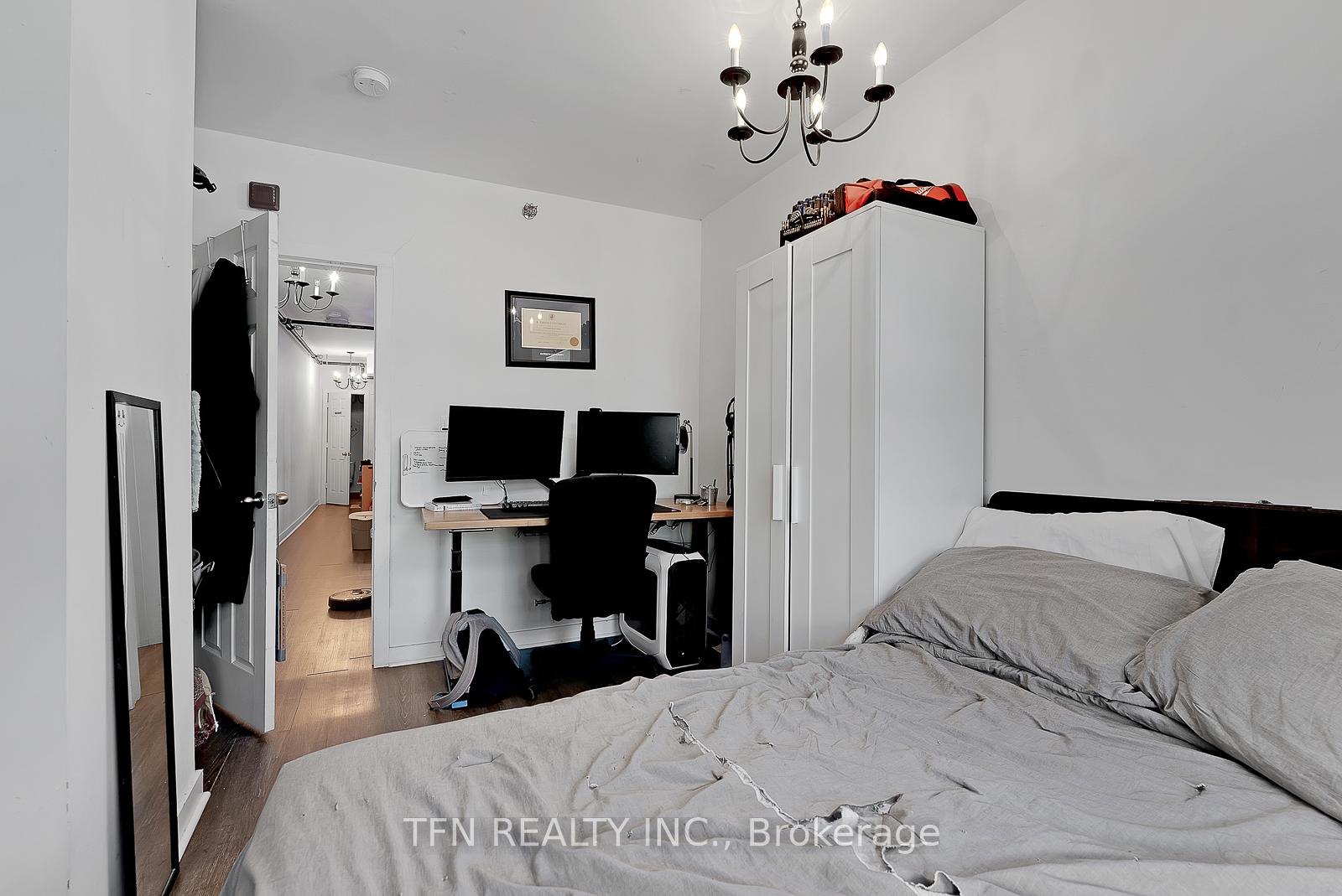 237 Gerrard Street, Toronto
