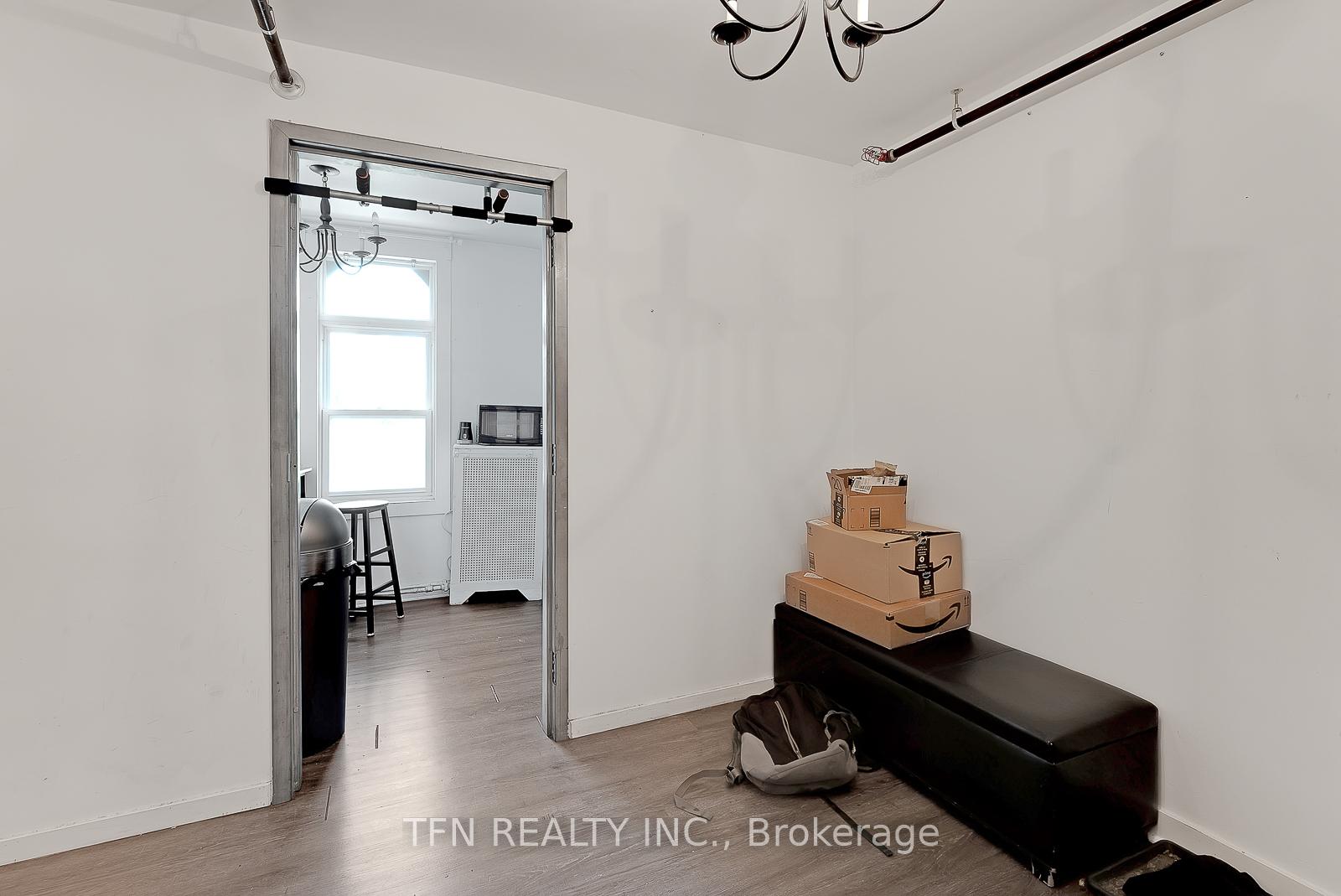 237 Gerrard Street, Toronto
