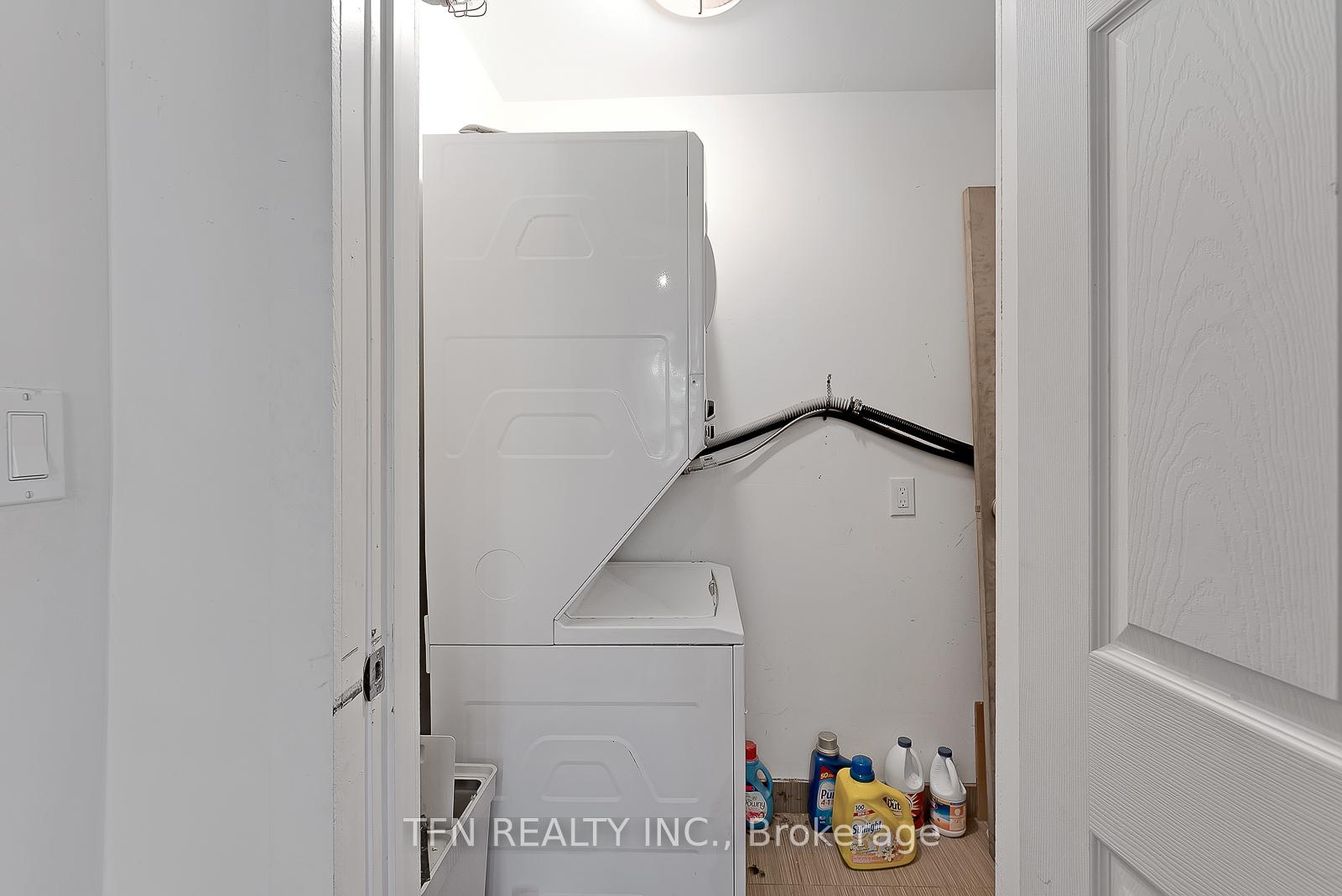 237 Gerrard Street, Toronto