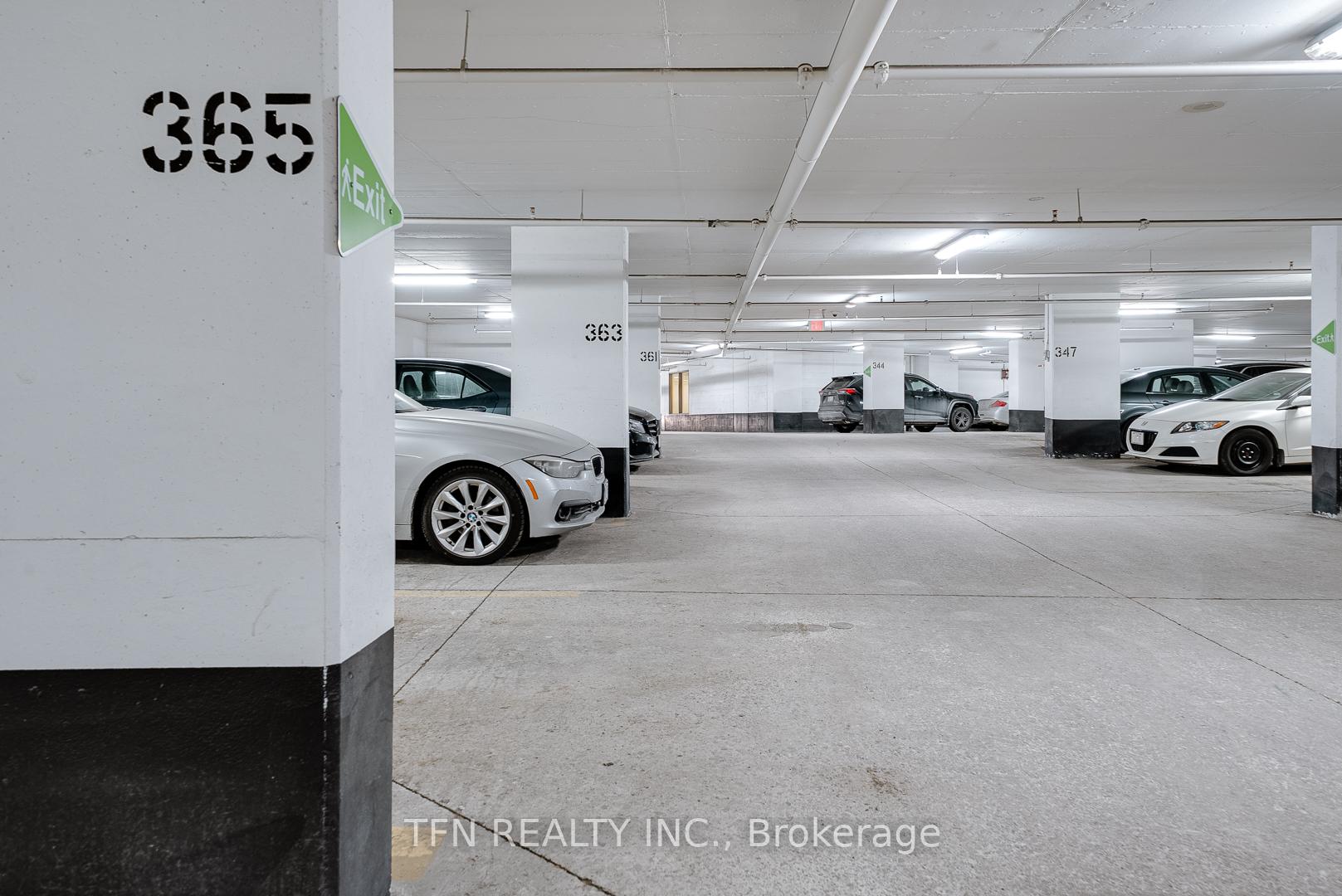 50 Bruyeres Mews 726