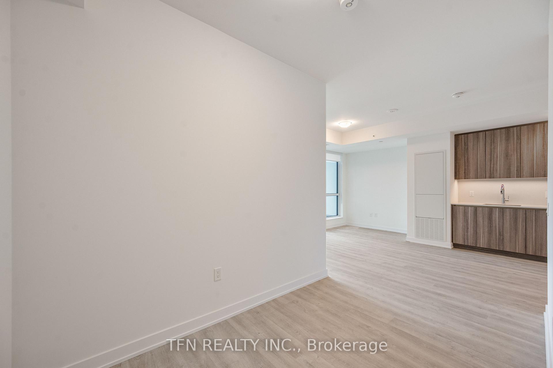 15 Richardson Street 411